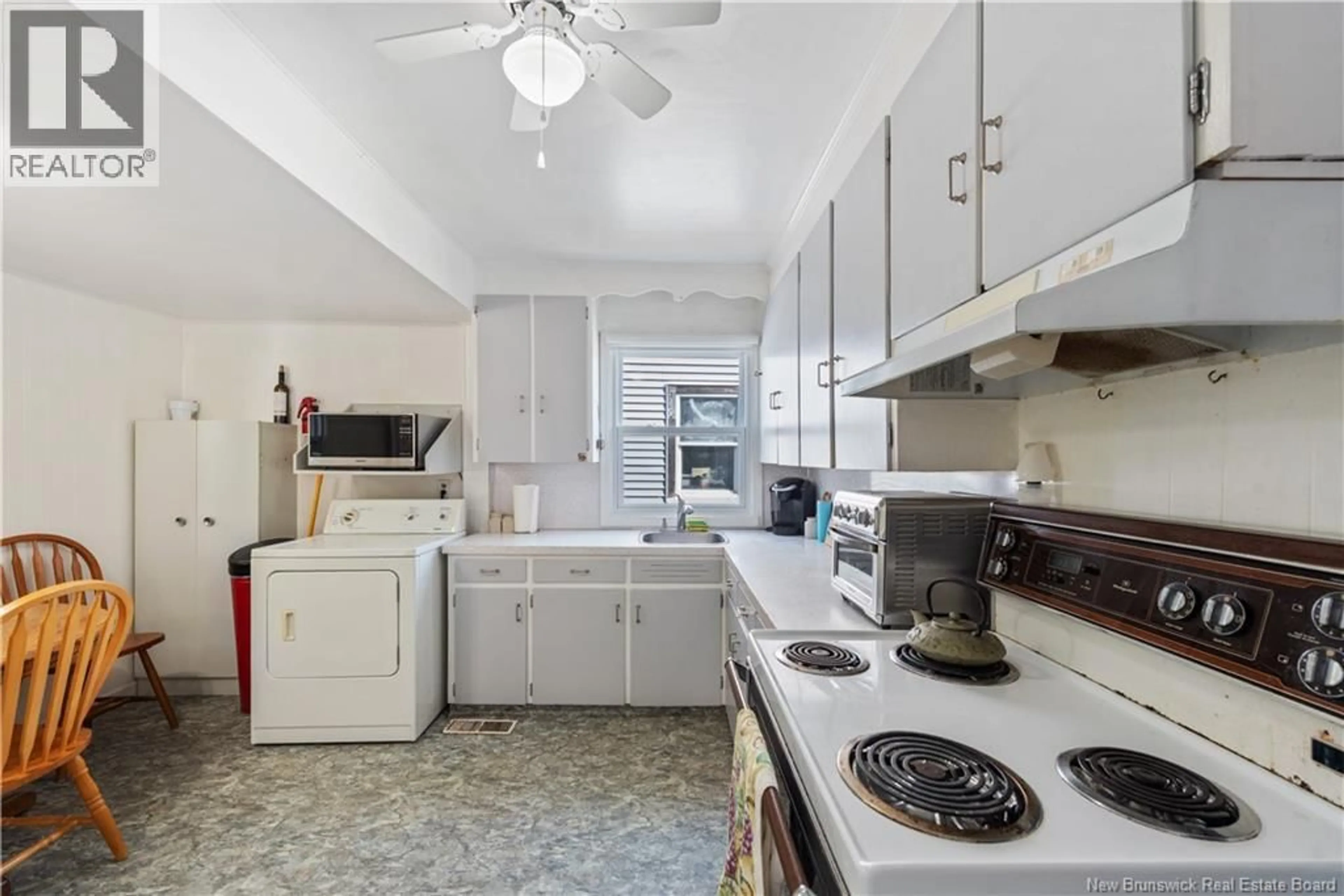 Standard kitchen, ceramic/tile floor for 29 COPP STREET, Dieppe New Brunswick E1A2G9