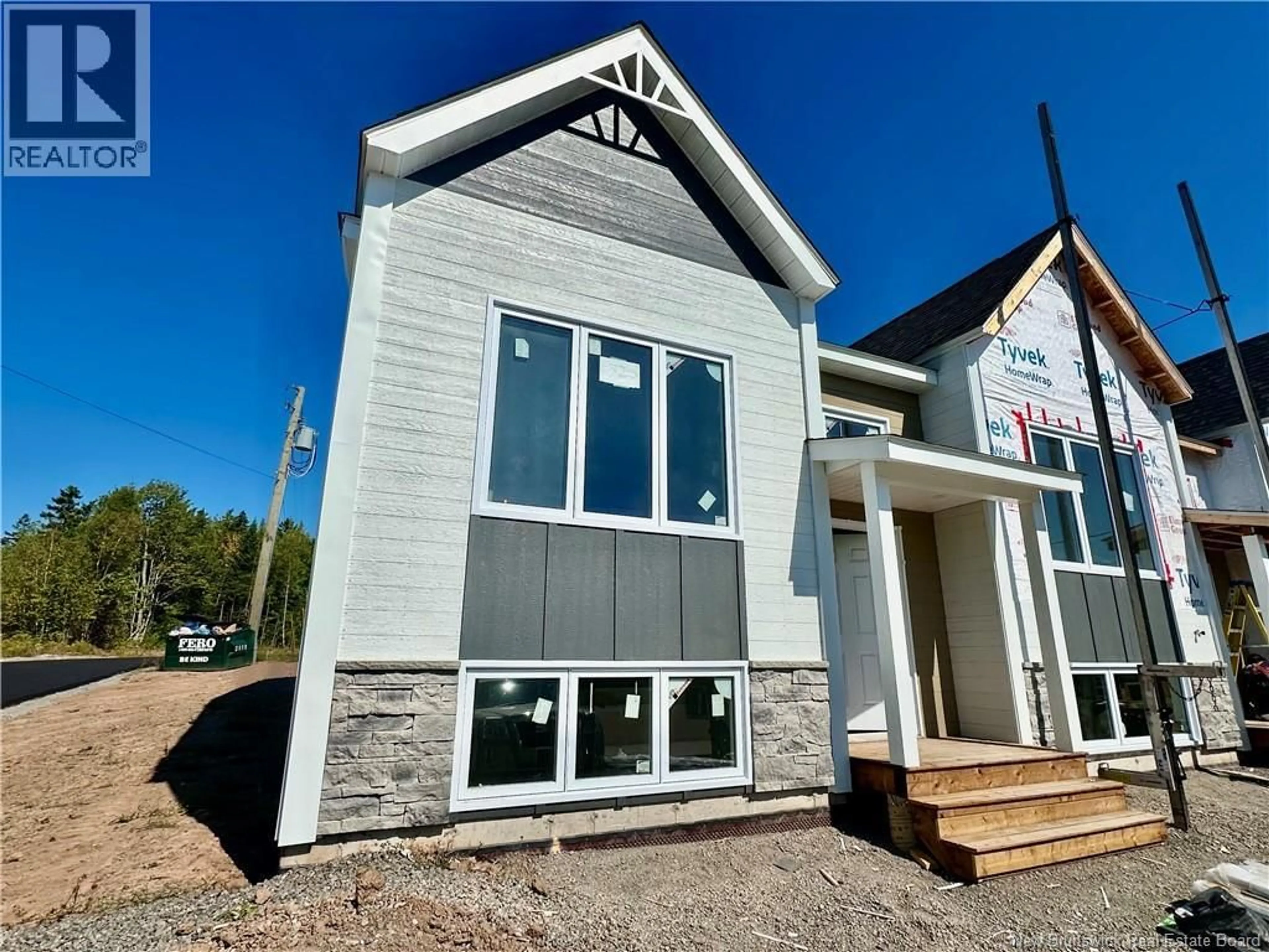 Home with vinyl exterior material, building for 78 WARNER STREET, Moncton New Brunswick E1A9X1