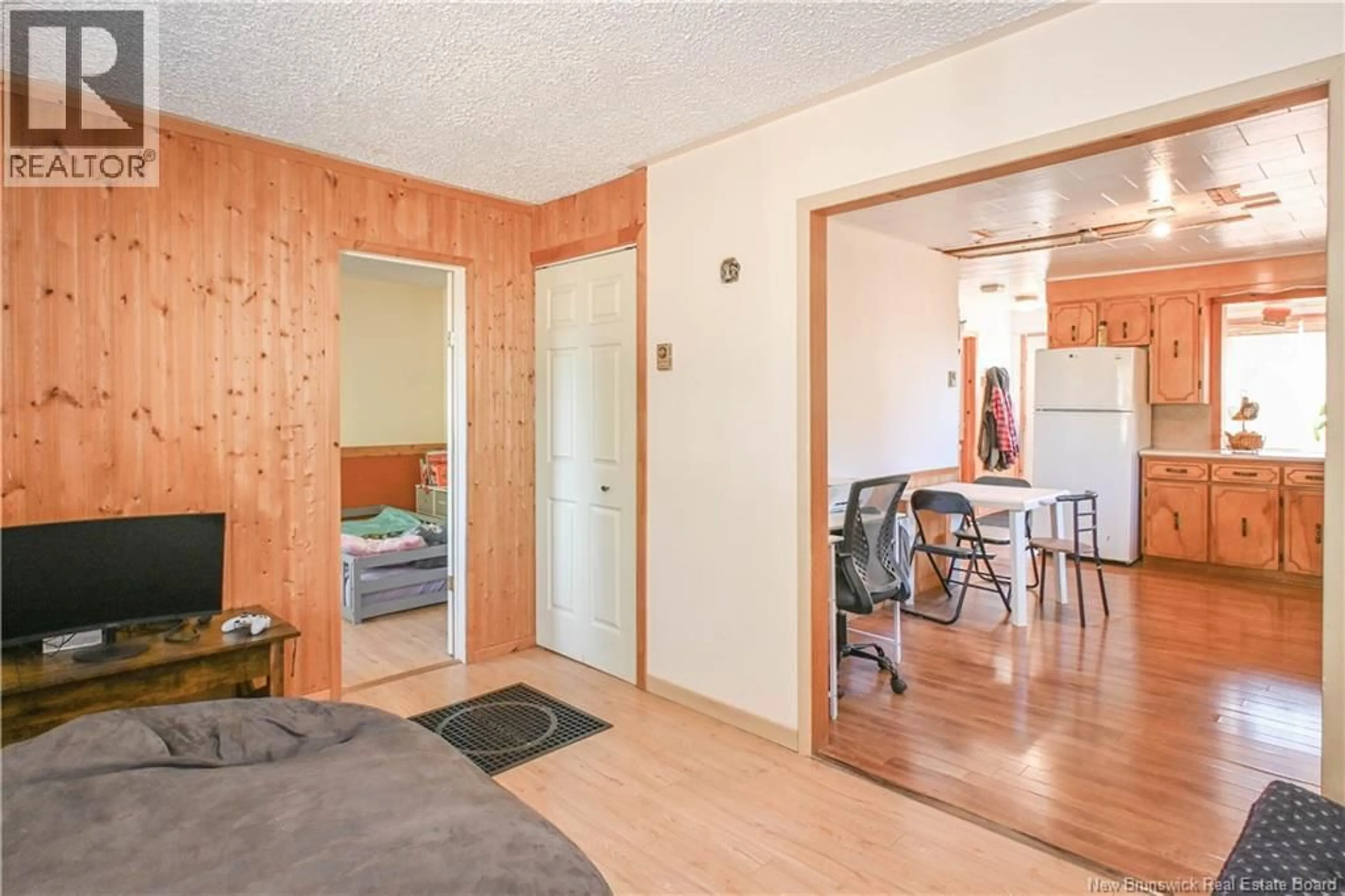 A pic of a room for 336 SAINT-PIERRE BOULEVARD, Caraquet New Brunswick E1W1A3