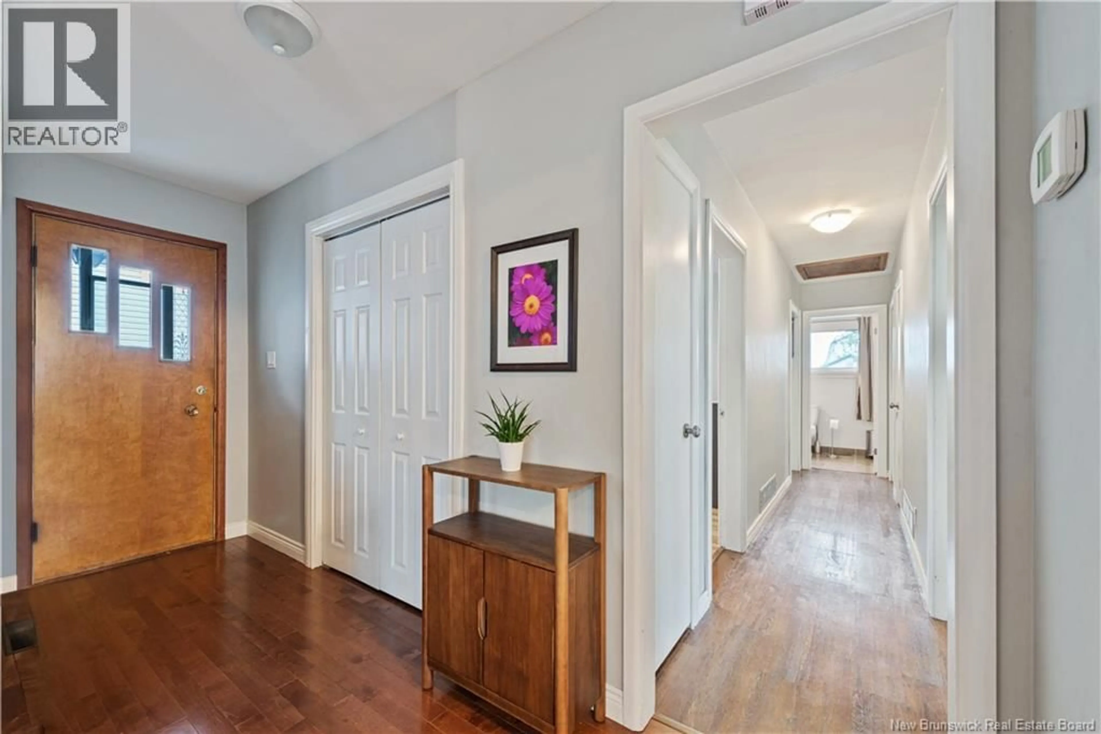 Indoor entryway for 21 READE STREET, Moncton New Brunswick E1C6S1