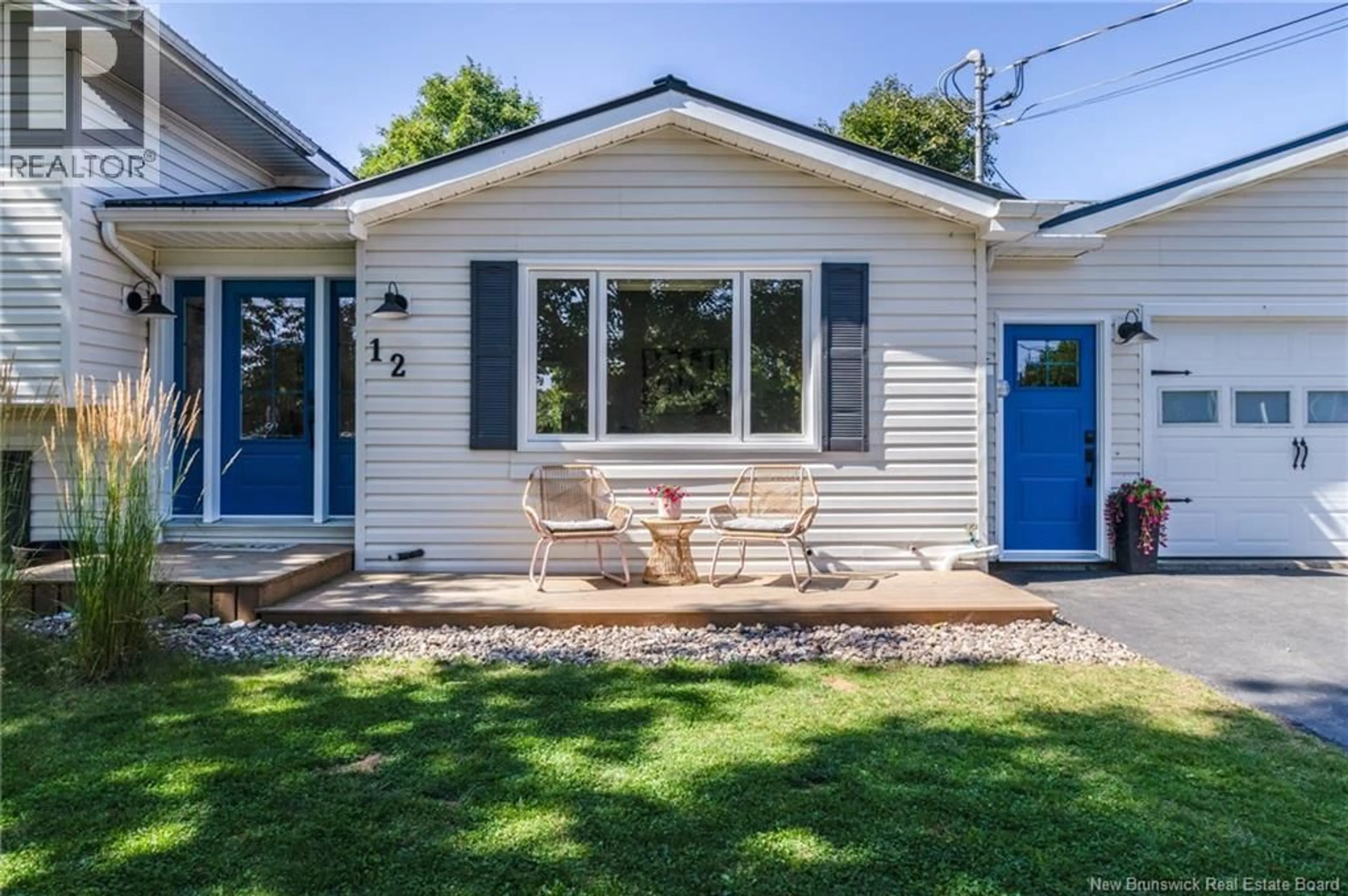 Home with vinyl exterior material, street for 12 OAK COURT, Sussex New Brunswick E4E2L6