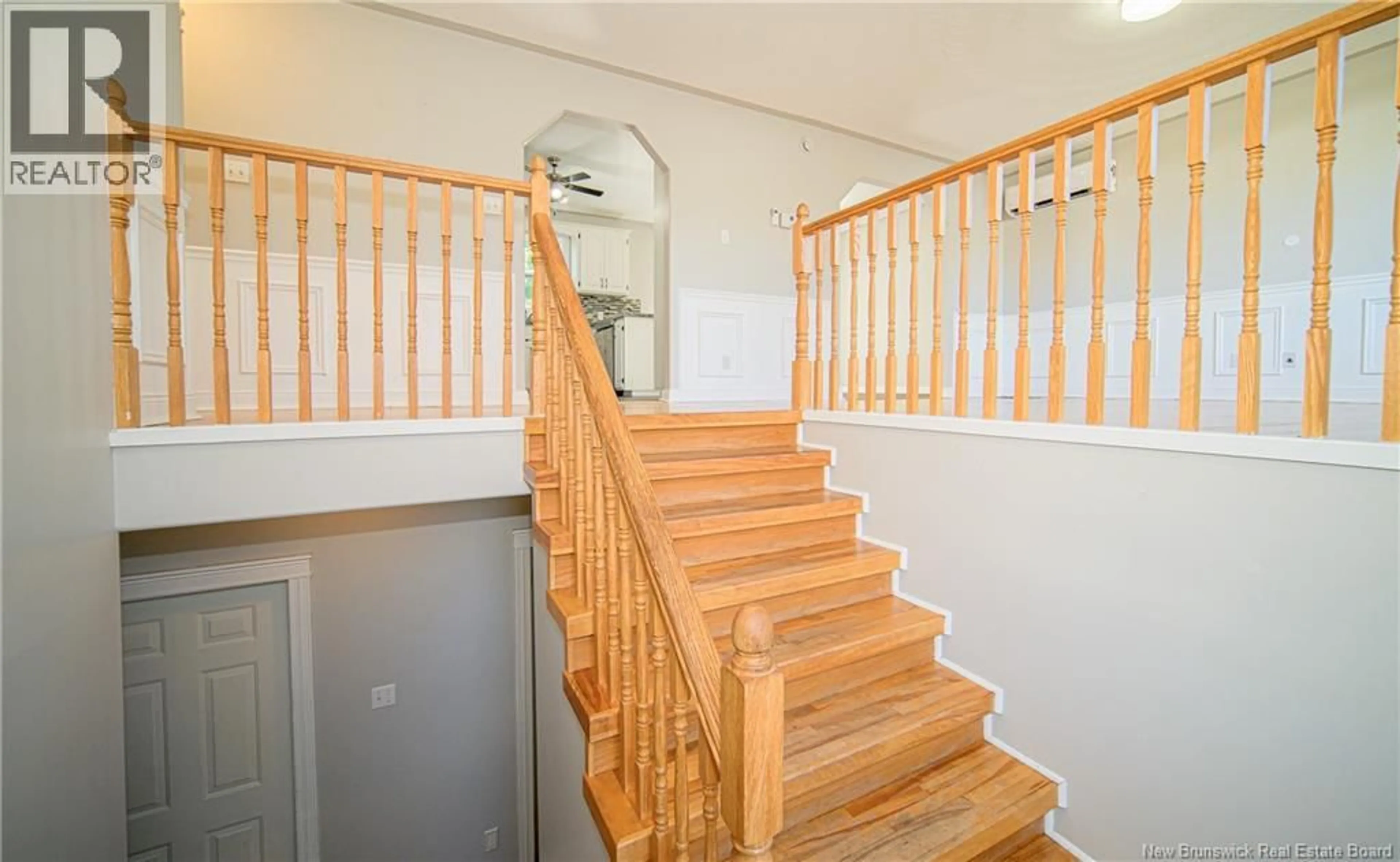 Stairs for 26 WILLINGDON STREET, Oromocto New Brunswick E2V4N4