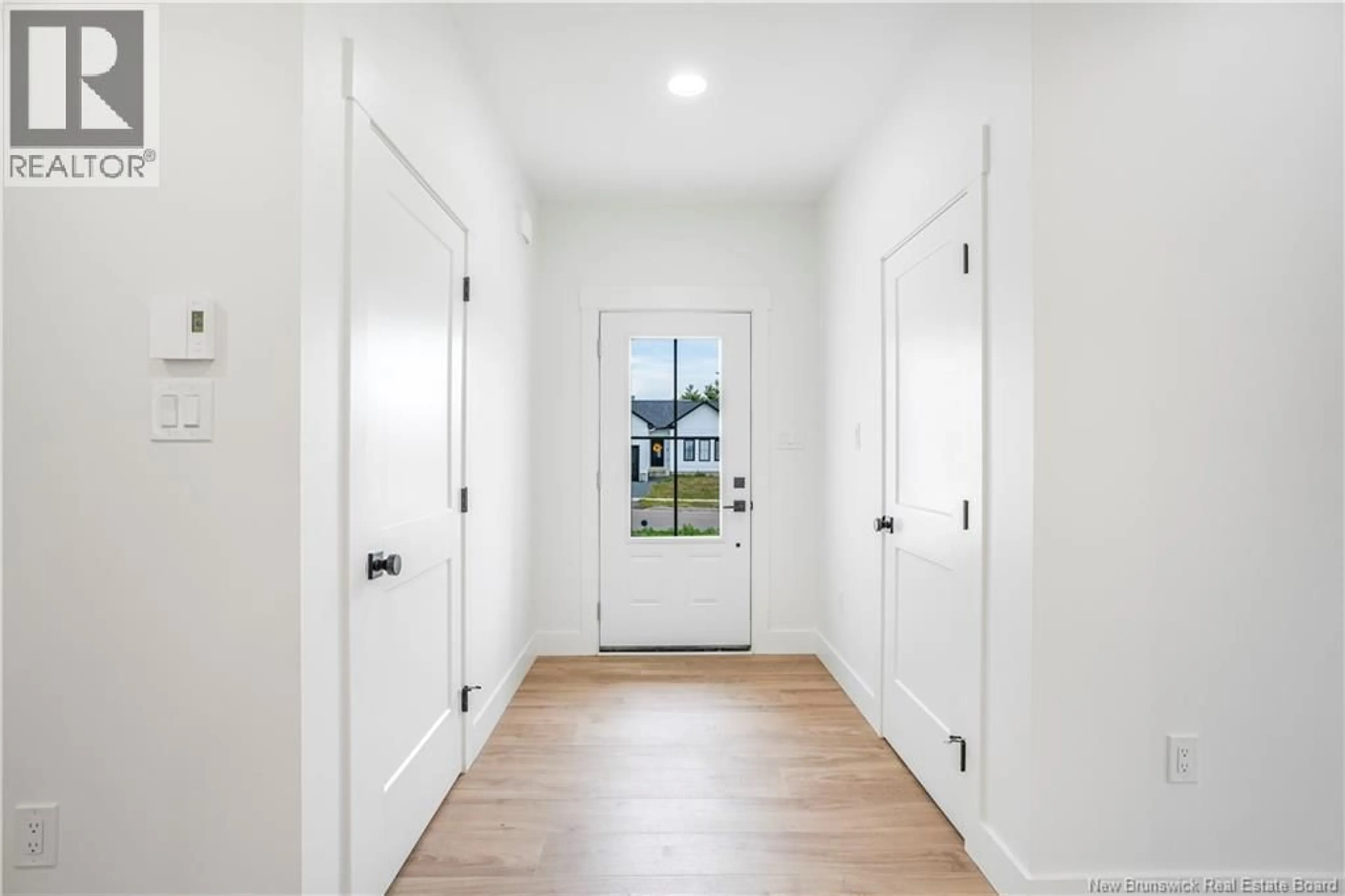 Indoor entryway for 8 SANDCHERRY LANE, New Maryland New Brunswick E3C0M4