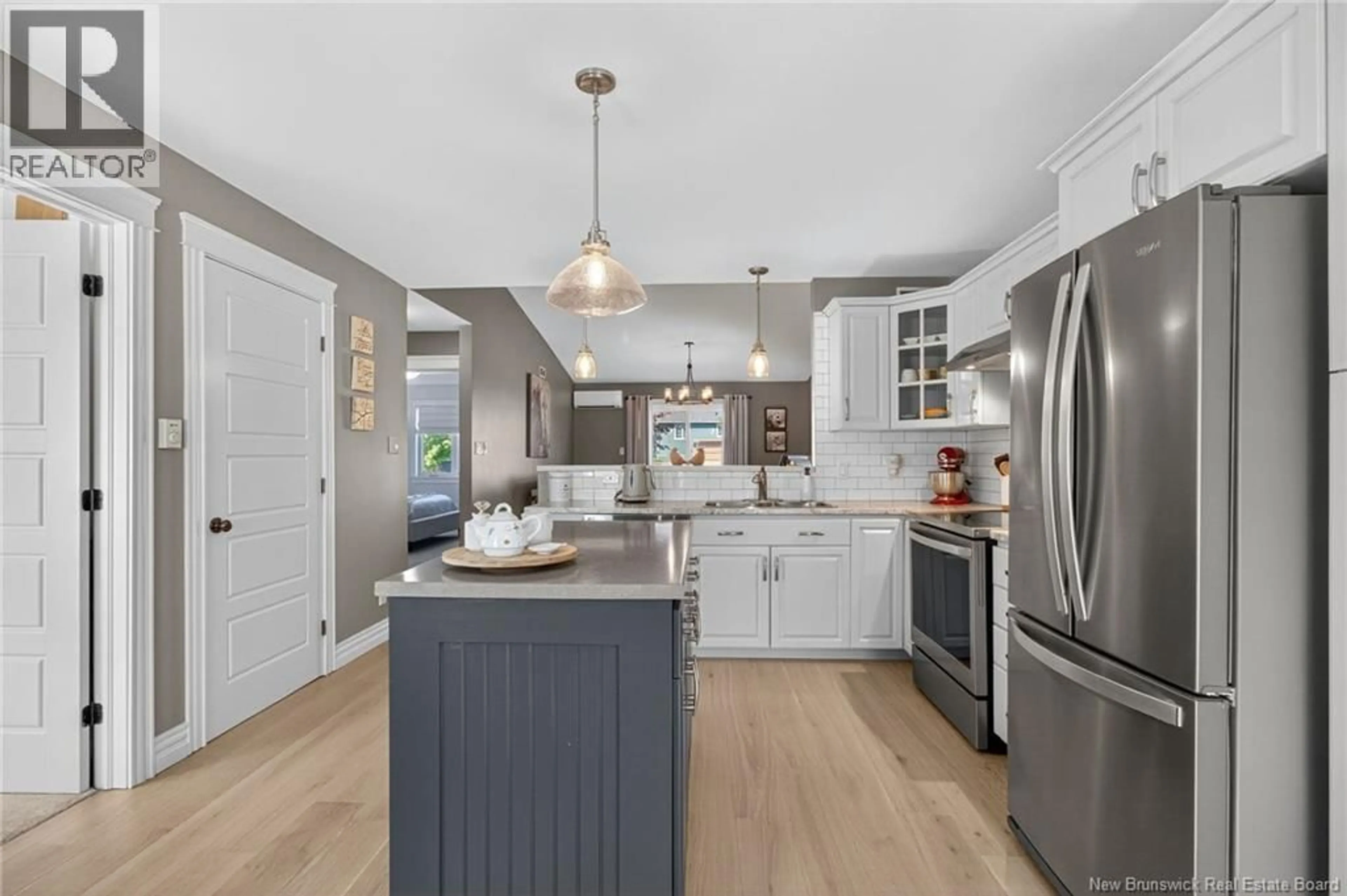 Open concept kitchen, unknown for 56 GOLDEN STREET, Moncton New Brunswick E1G5T4