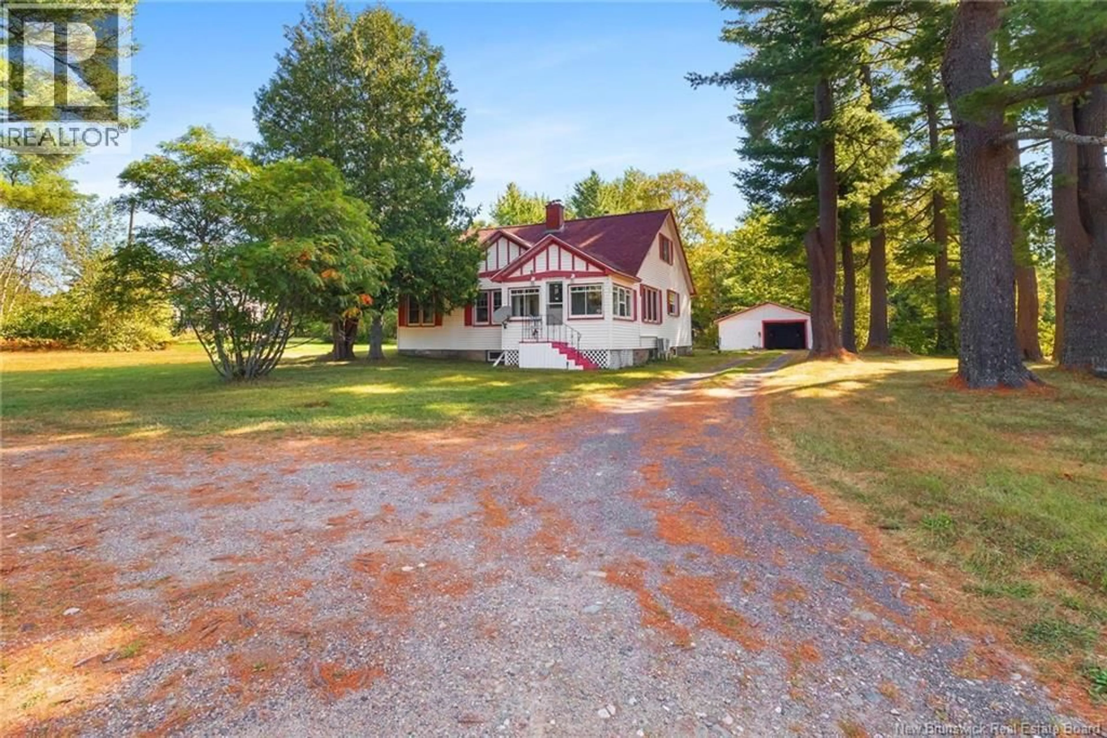 A pic from outside/outdoor area/front of a property/back of a property/a pic from drone, unknown for 848 PLEASANT DRIVE, Minto New Brunswick E4B2V1