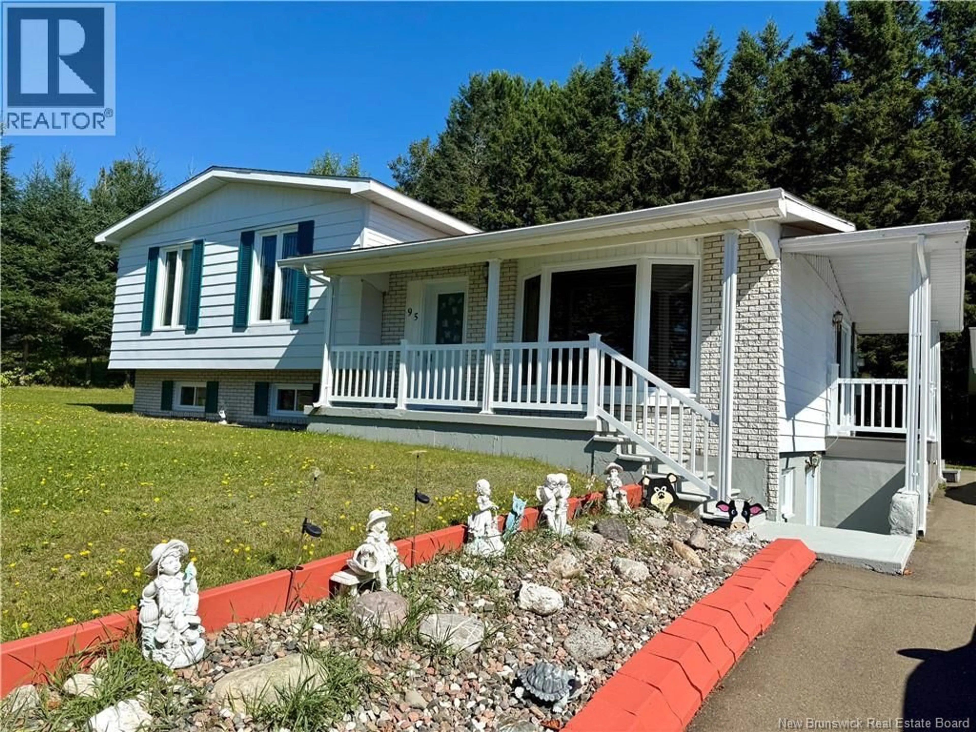 Home with vinyl exterior material, unknown for 95 DES ÉRABLES AVENUE, Clair New Brunswick E7A2B9