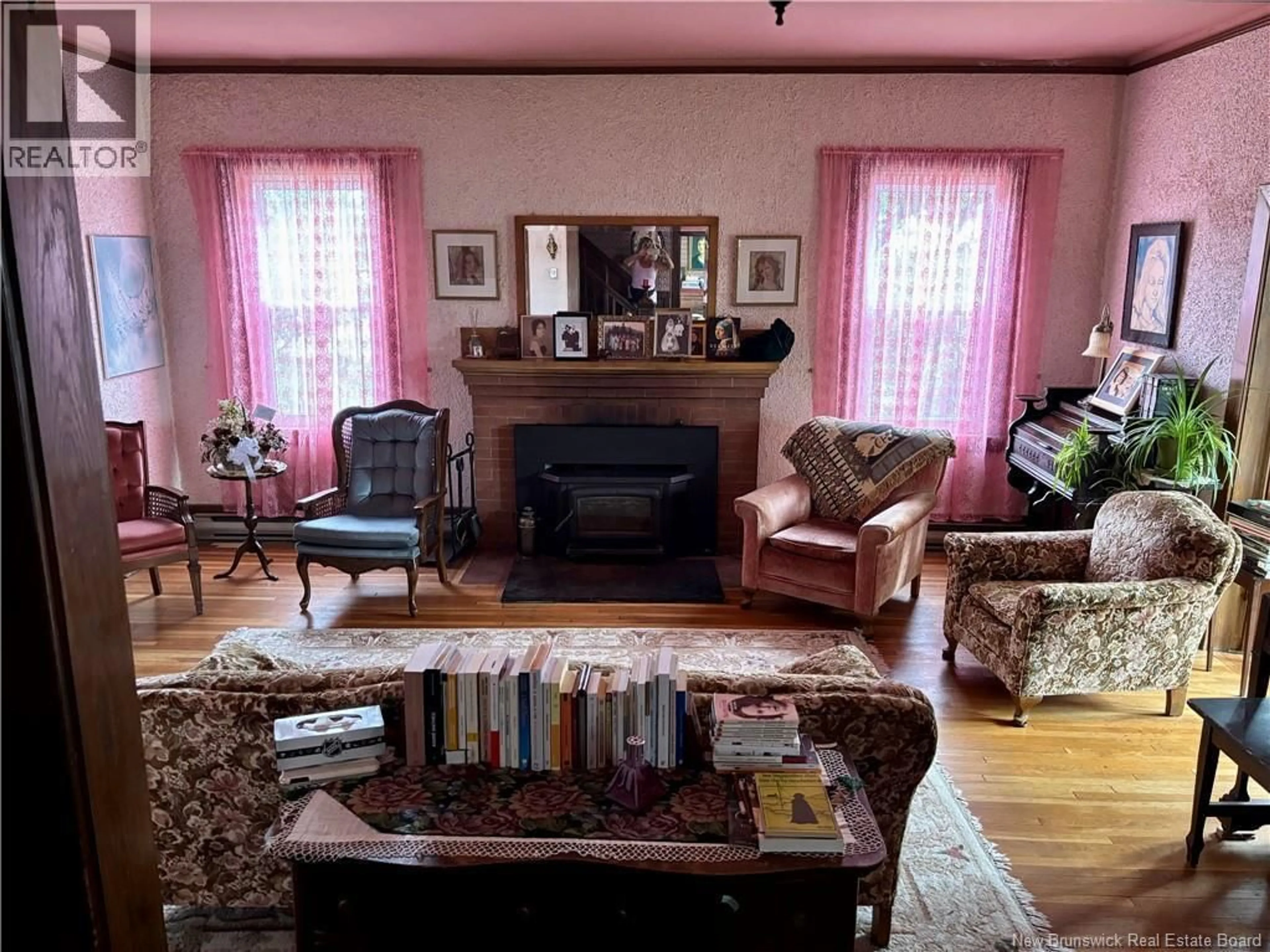Living room with furniture, unknown for 157 RENFREW, Dalhousie New Brunswick E8C2H9