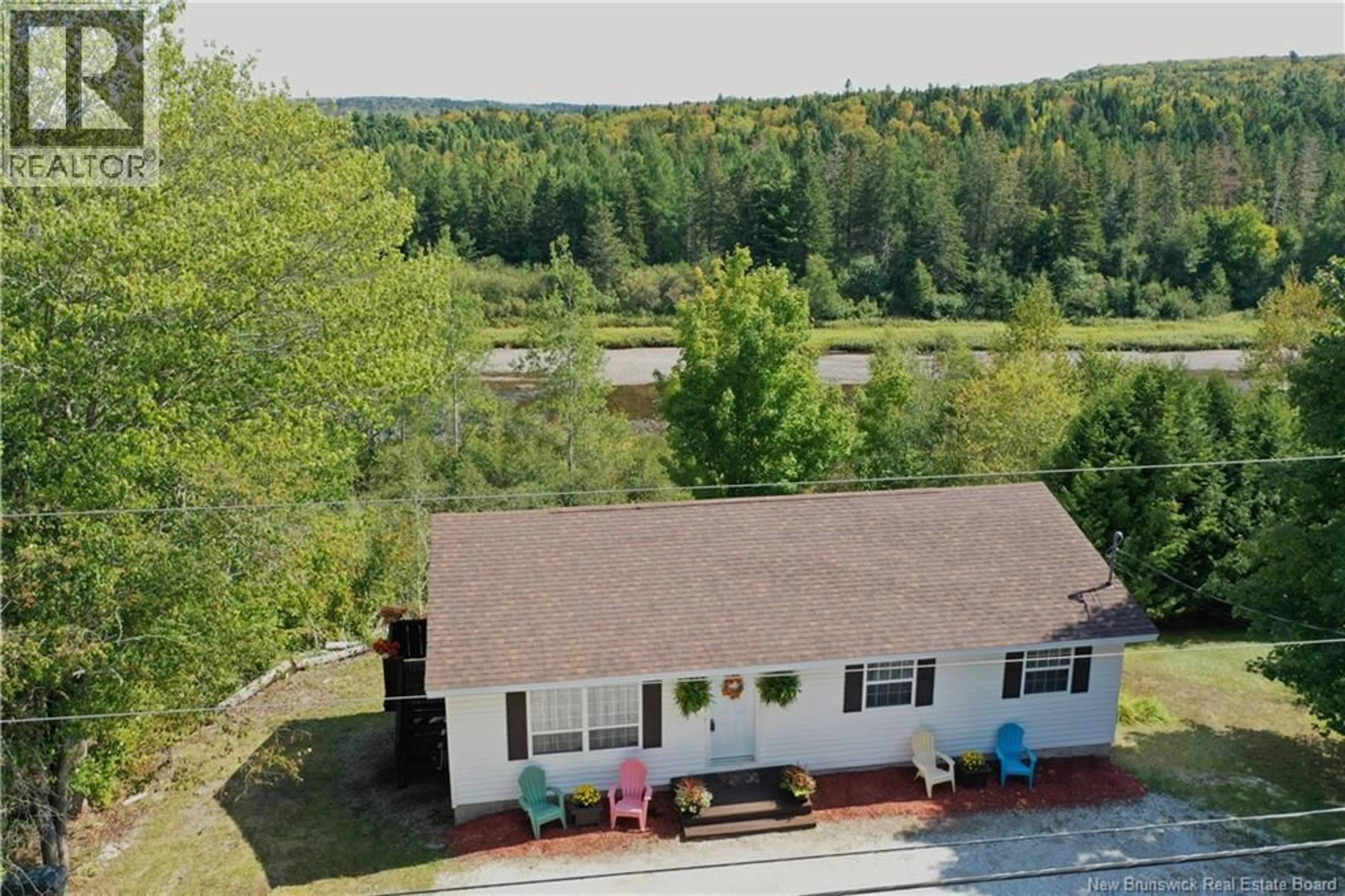 A pic from outside/outdoor area/front of a property/back of a property/a pic from drone, water/lake/river/ocean view for 1146 860 ROUTE, Smithtown New Brunswick E5N4A3