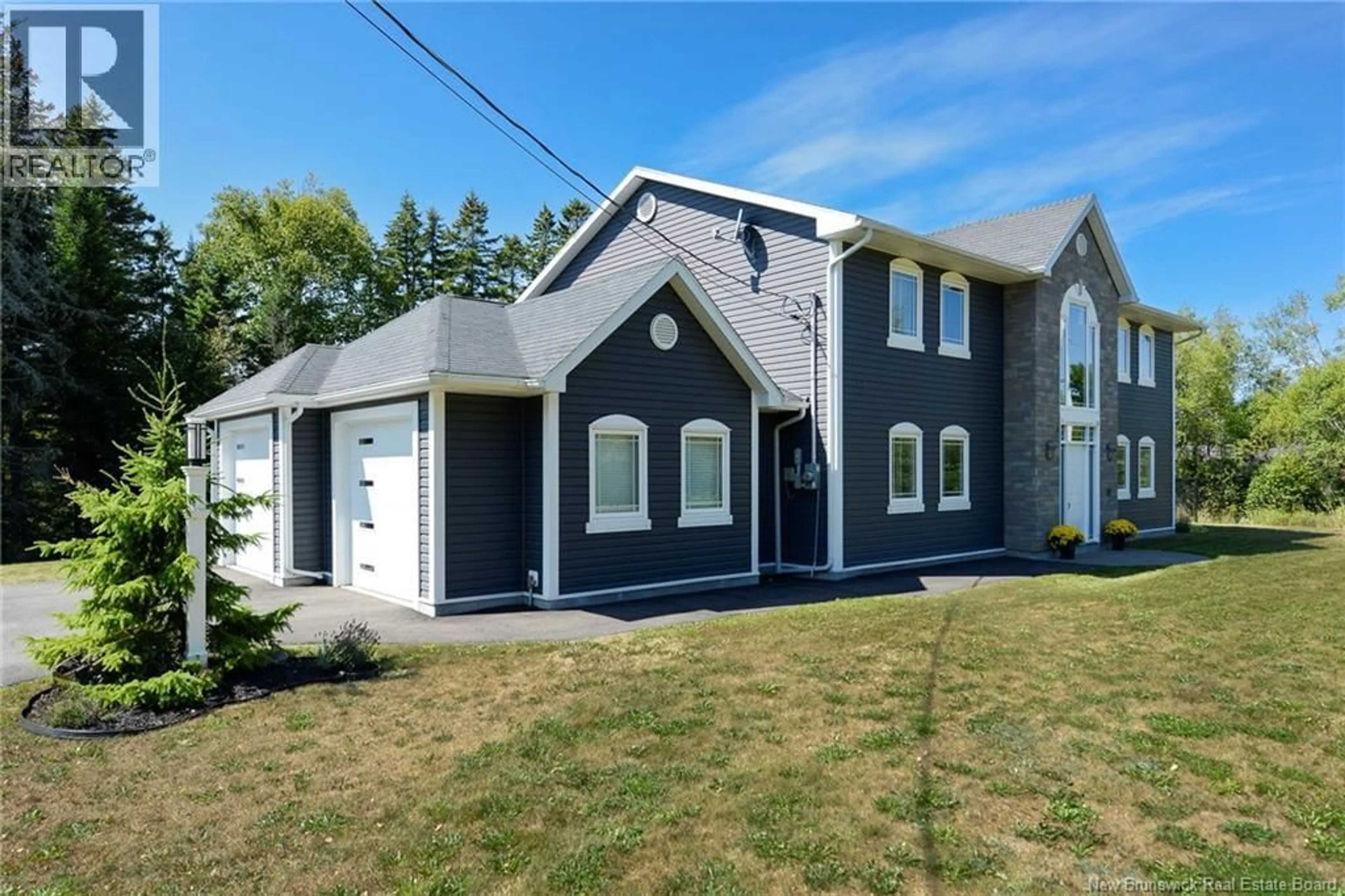 Home with vinyl exterior material, street for 97 845 ROUTE, Hampton New Brunswick E5N7T6