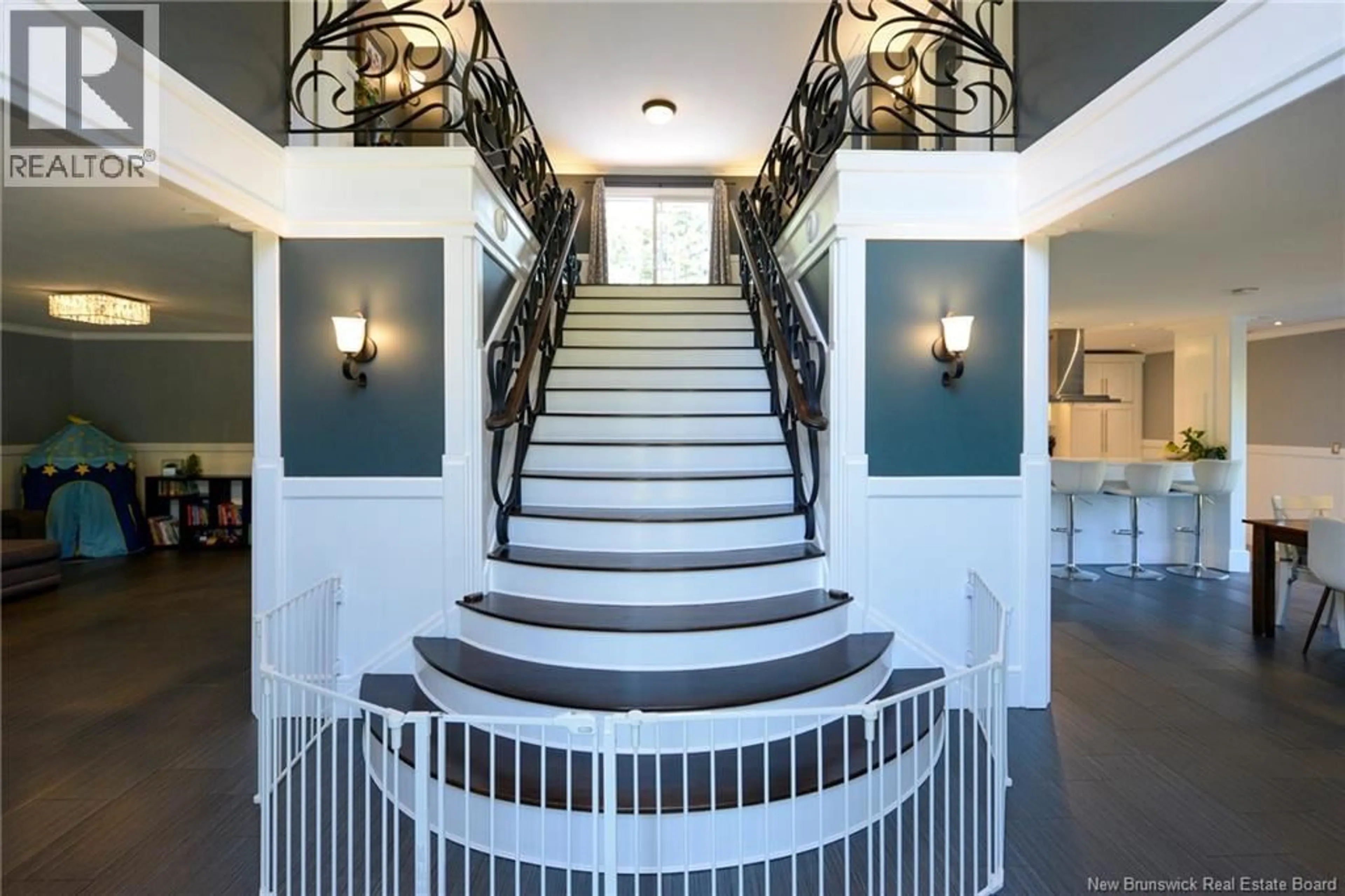 Indoor foyer for 97 845 ROUTE, Hampton New Brunswick E5N7T6
