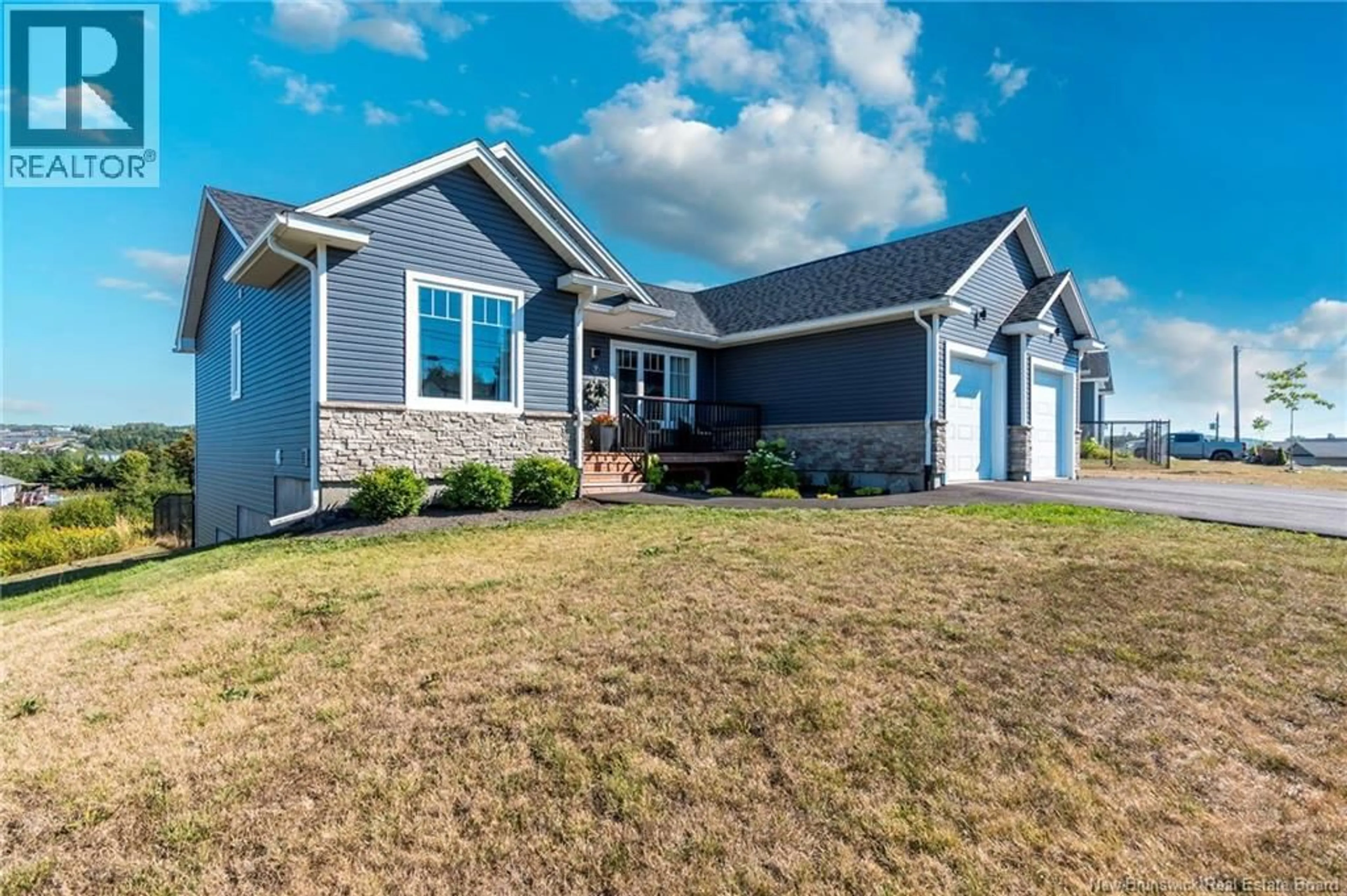 Home with vinyl exterior material, building for 9 APPLE BLOSSOM TRAIL, Hampton New Brunswick E5N0L8