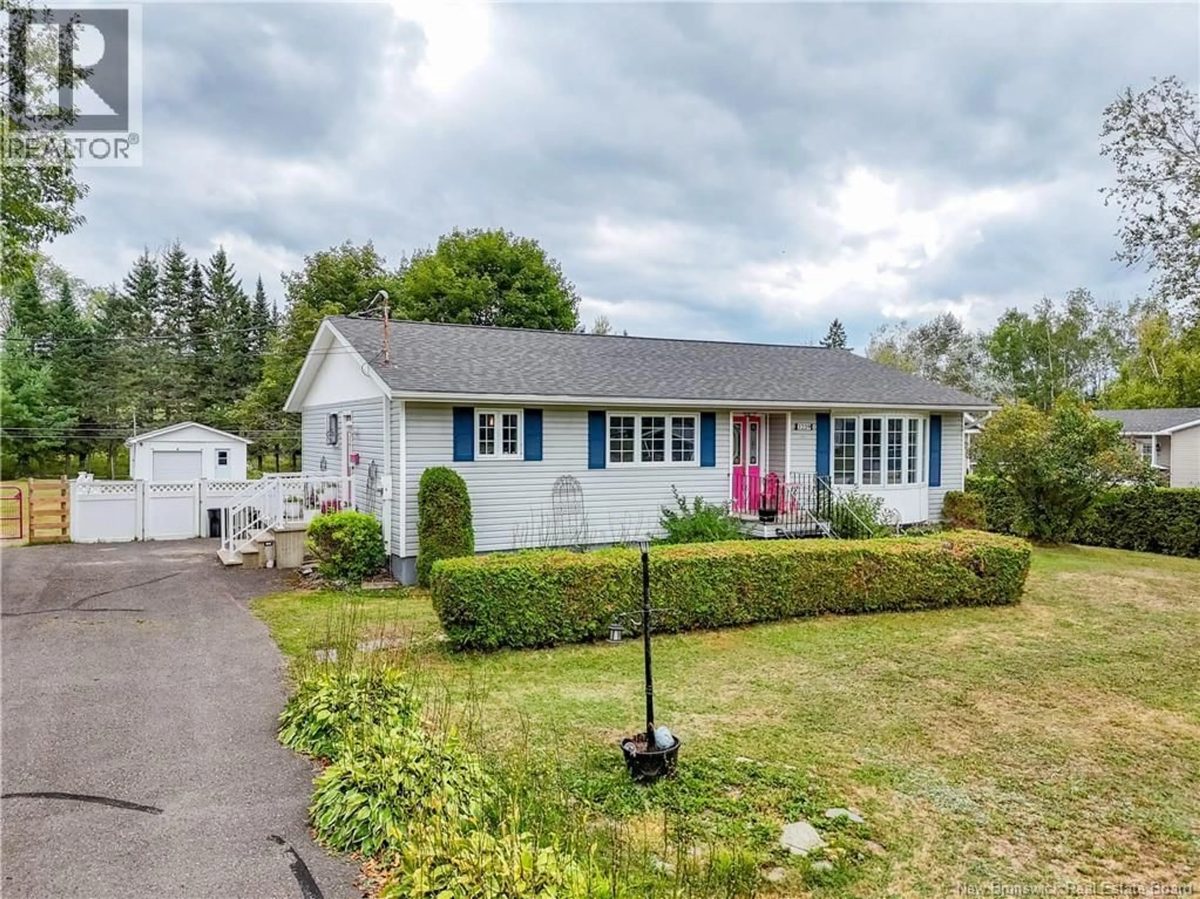 Home with vinyl exterior material, street for 3259 ROUTE 585, Newbridge New Brunswick E7N1K2