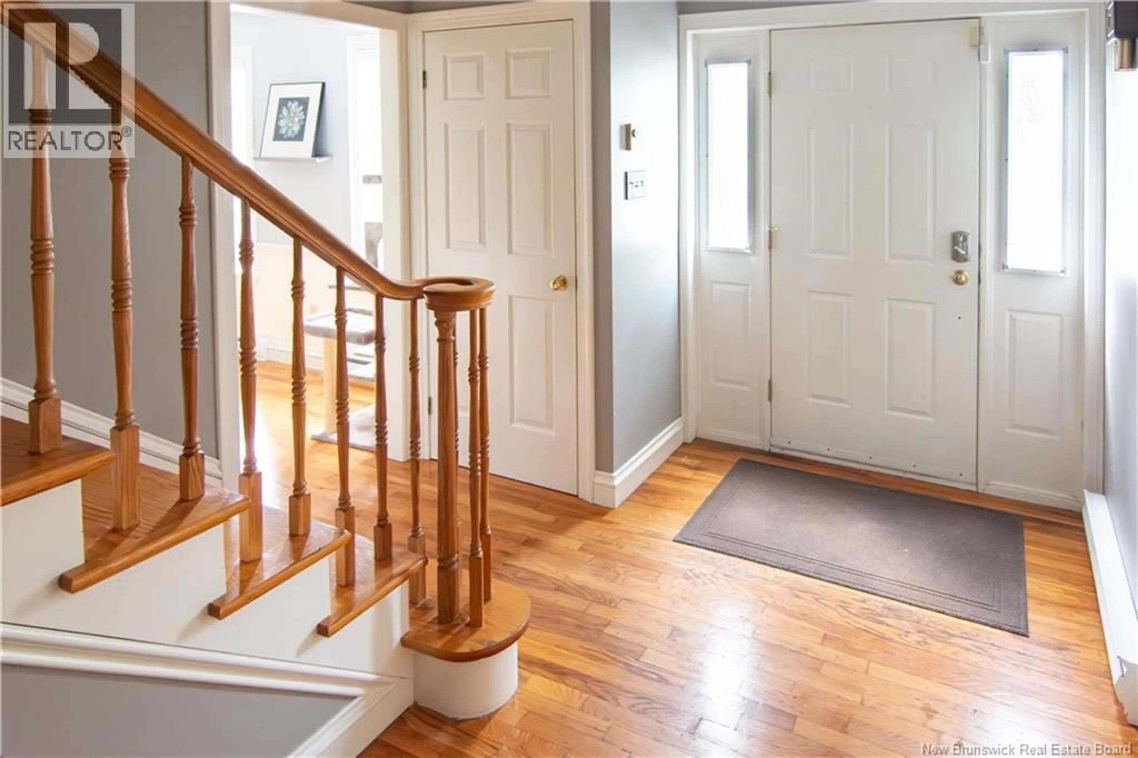 Indoor entryway for 363 GLENCAIRN DRIVE, Moncton New Brunswick E1G1Y5