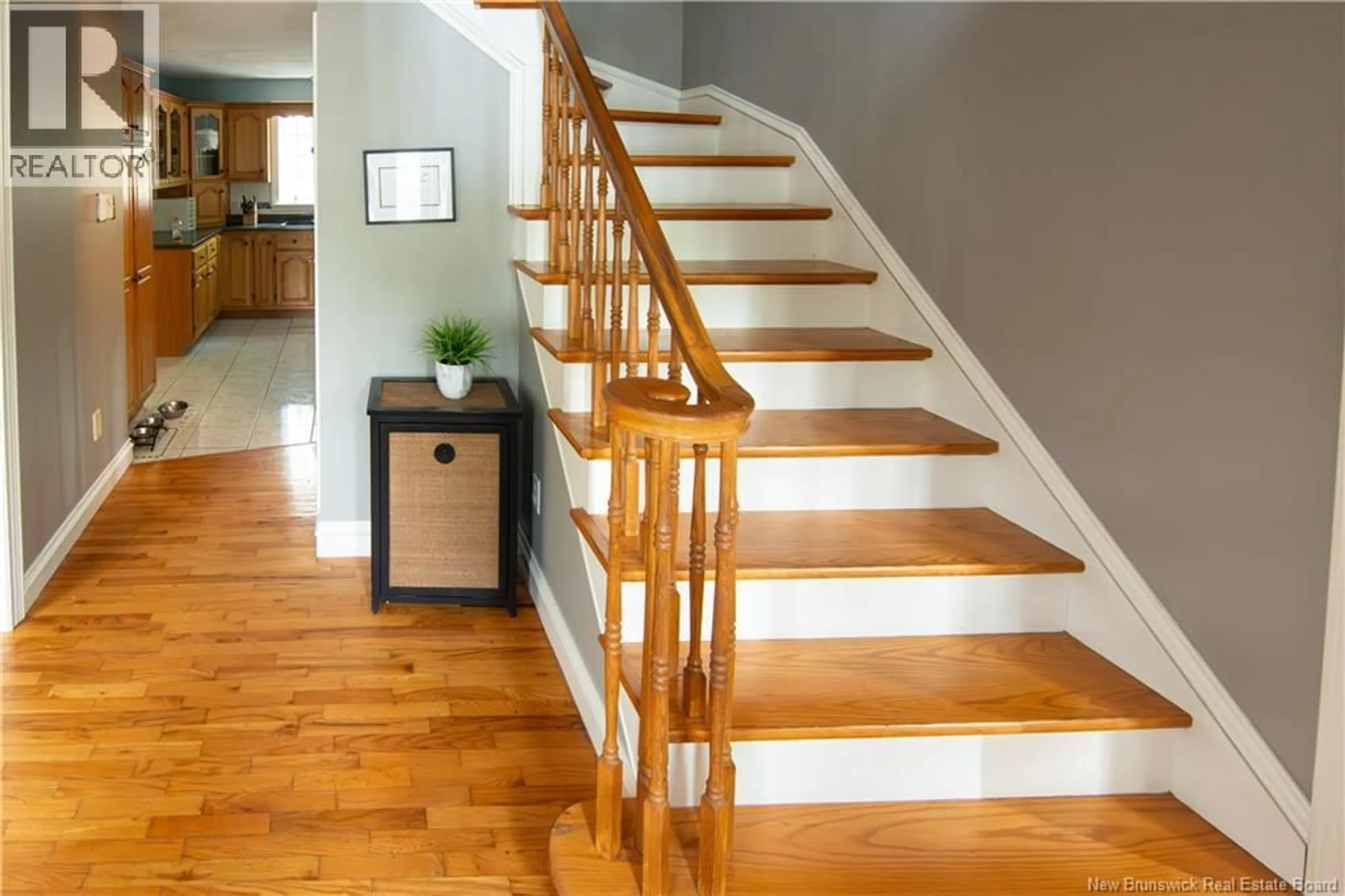 Stairs for 363 GLENCAIRN DRIVE, Moncton New Brunswick E1G1Y5