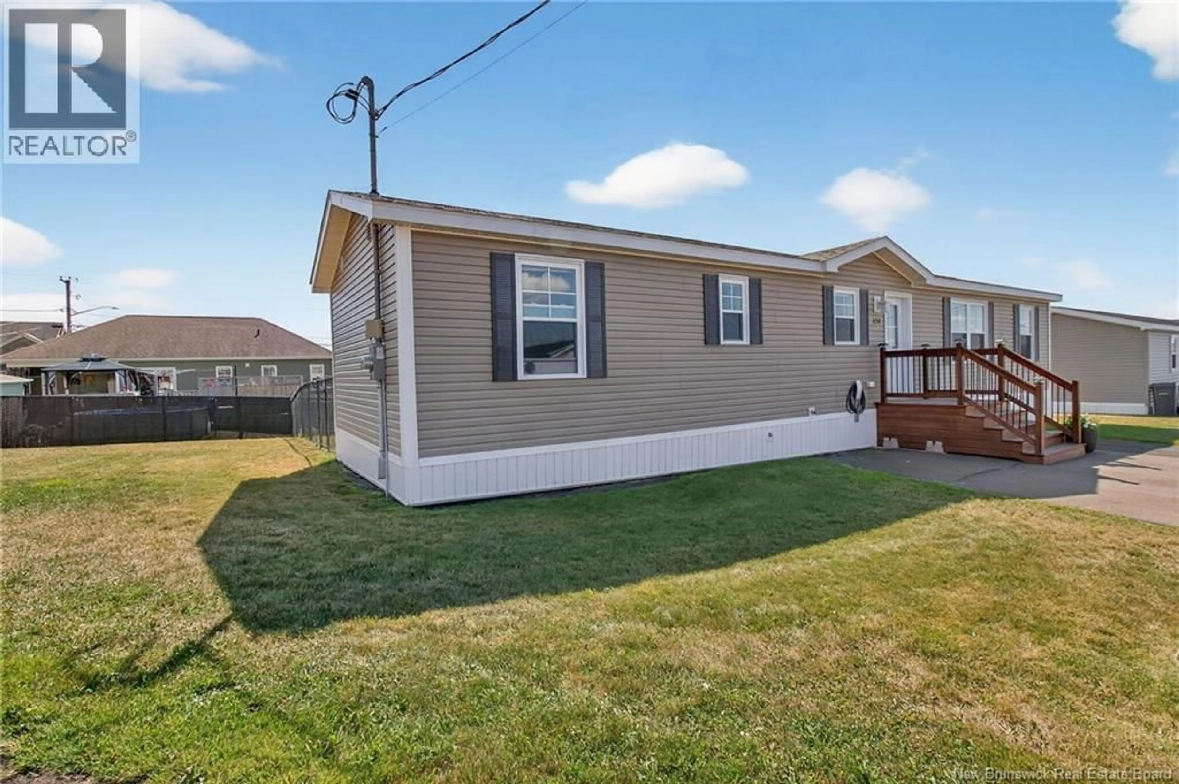 Home with vinyl exterior material, water/lake/river/ocean view for 456 NEPISIGUIT DRIVE, Dieppe New Brunswick E1A0P6