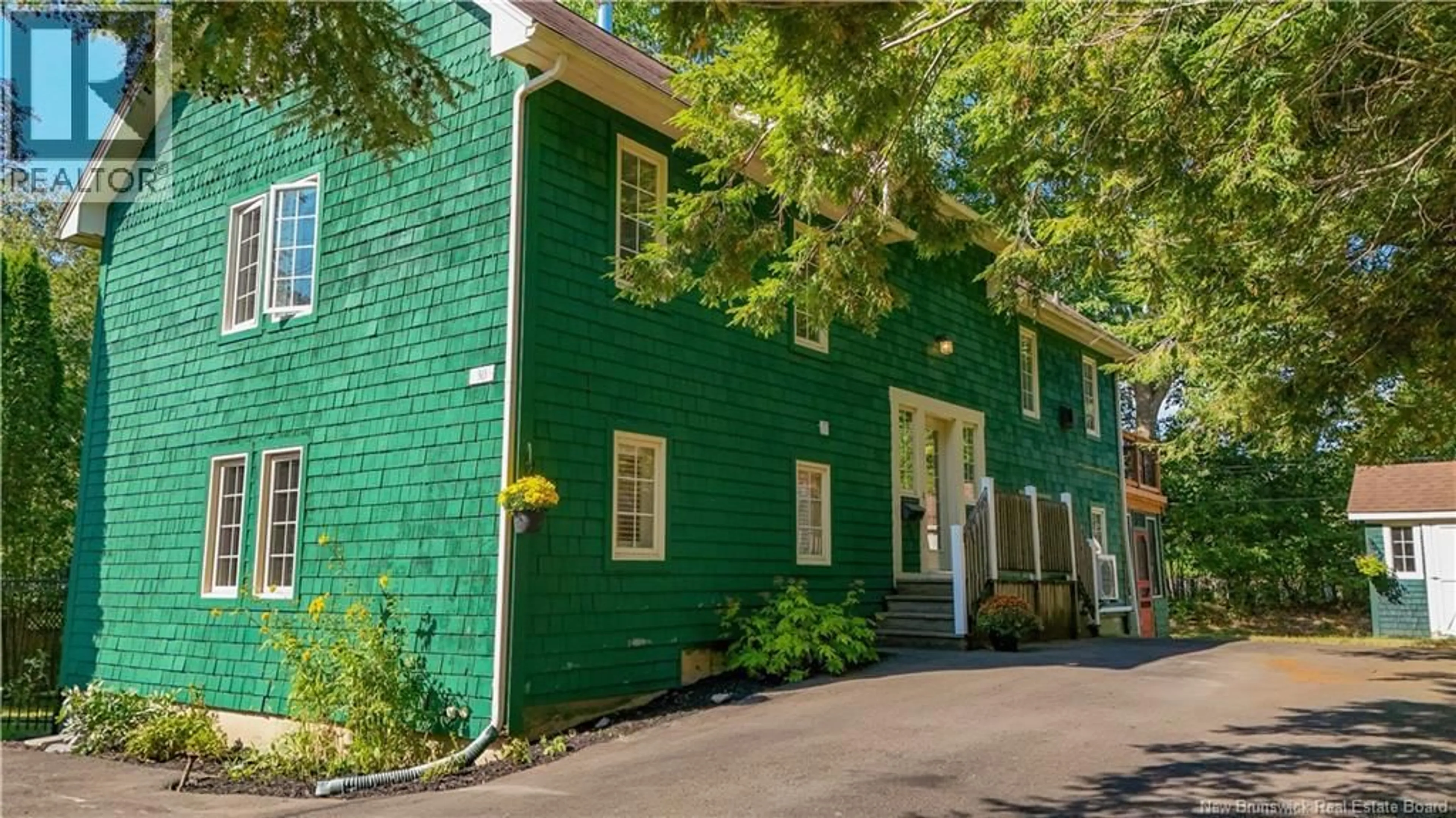 Unknown for 30 LAWSON COURT, Fredericton New Brunswick E3A5G4