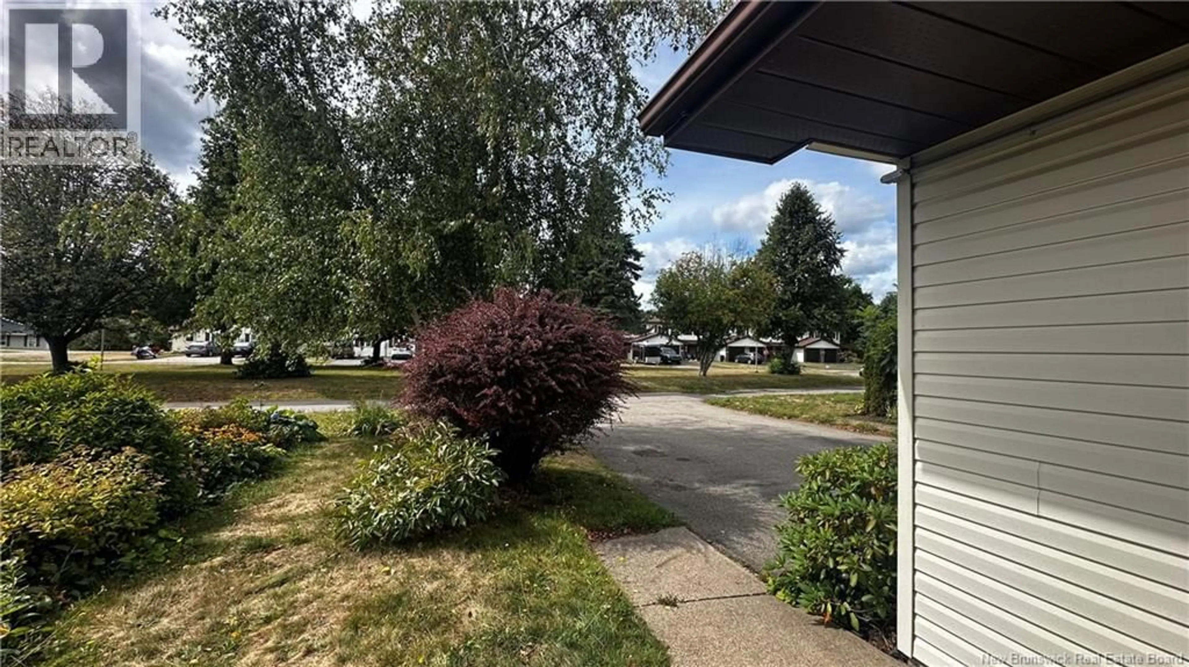 Patio, street for 35 WALLACE COURT, Sussex New Brunswick E4E2C7