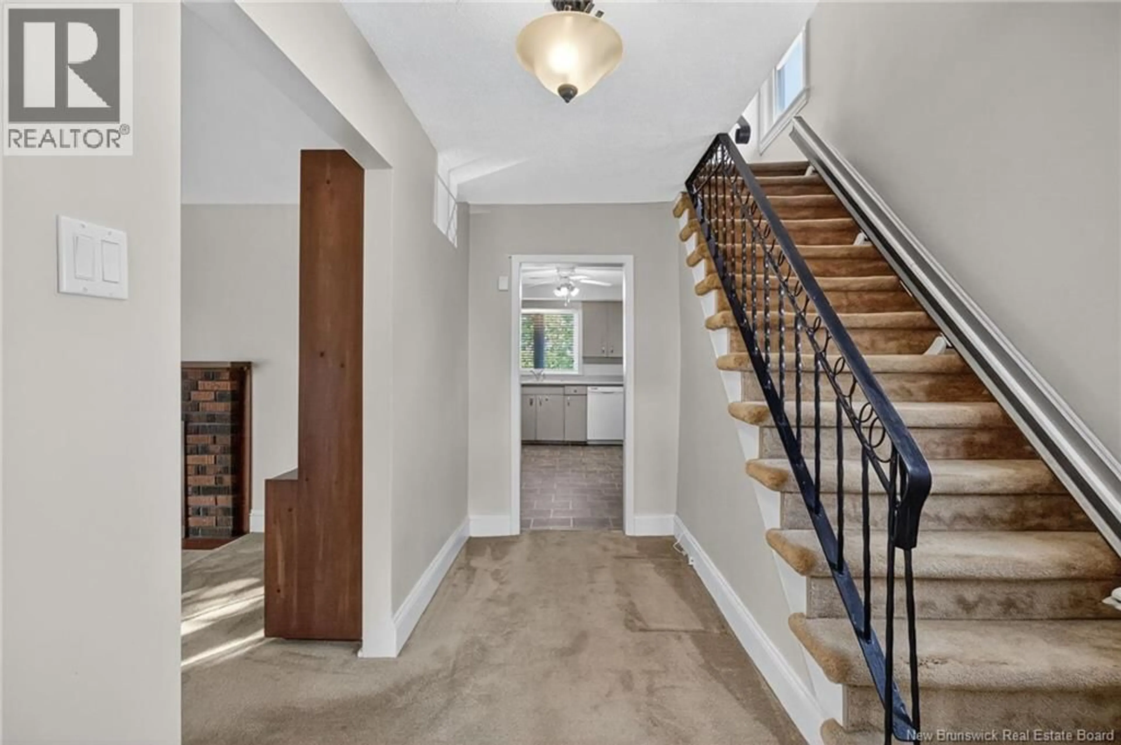 Indoor entryway for 138 READE STREET, Moncton New Brunswick E1C6S5