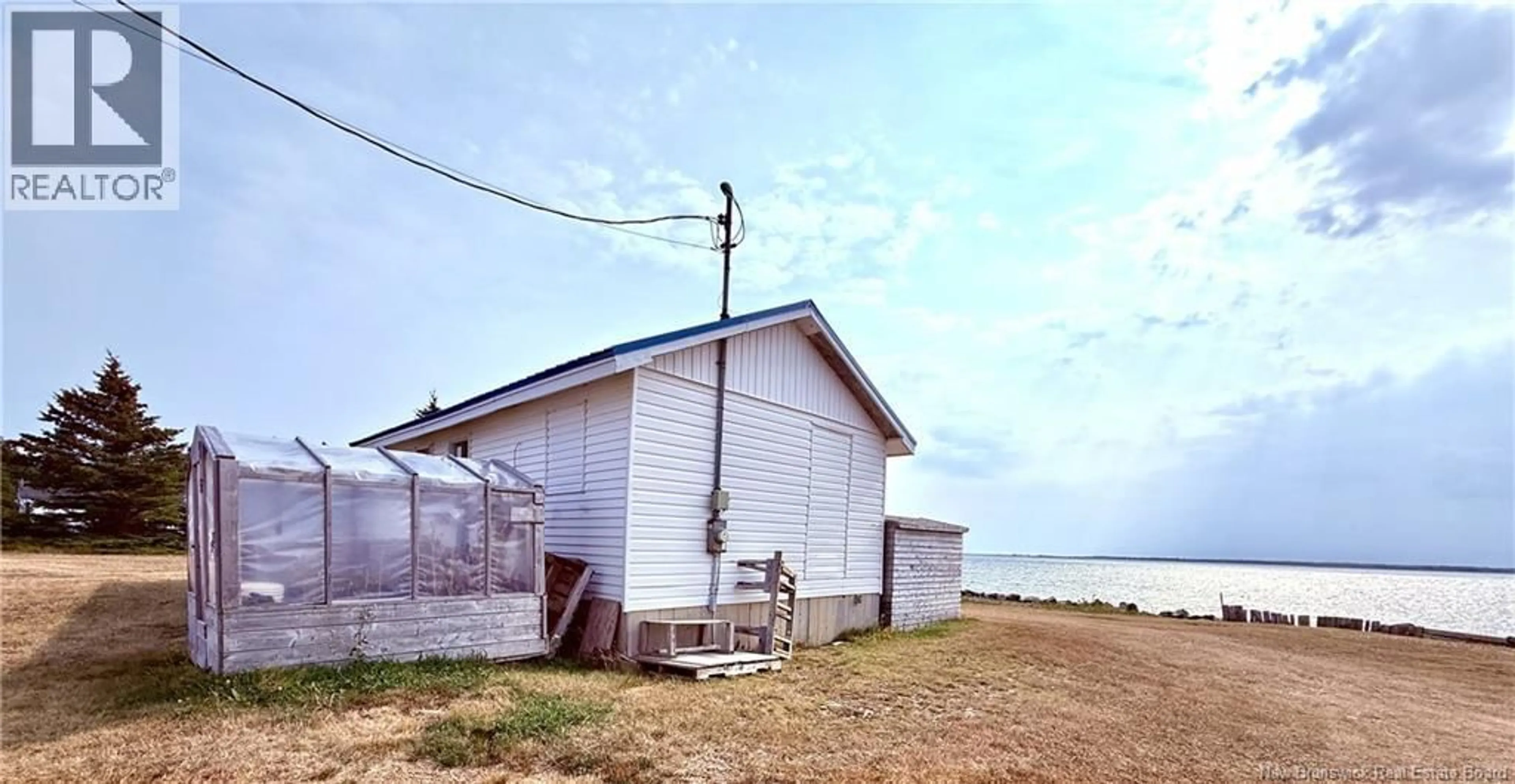 Shed for 87 ALLÉE ALBERT, Chiasson Office New Brunswick E8S0C1