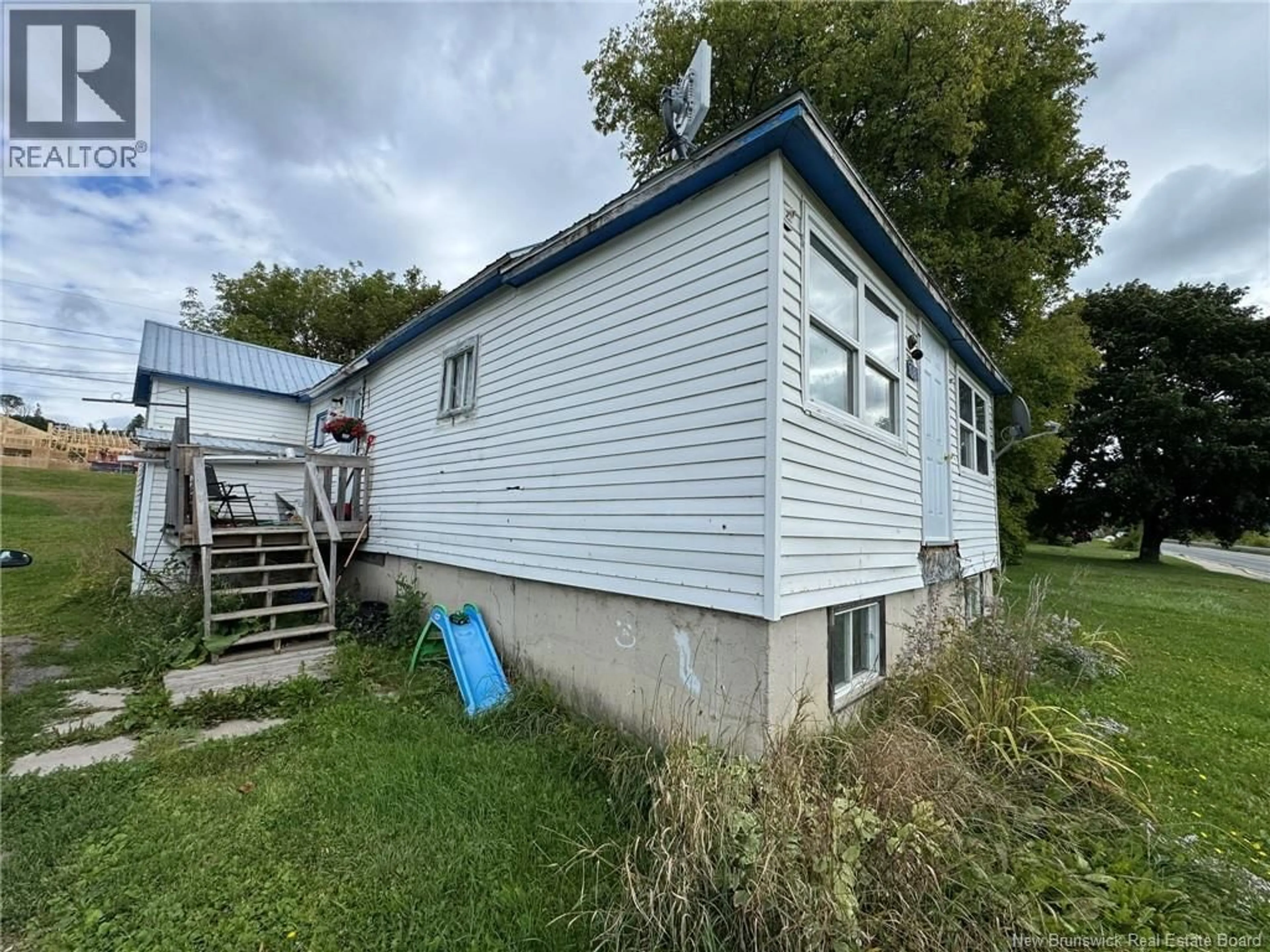 Shed for 268 MAIN STREET, Bath New Brunswick E7J0A4