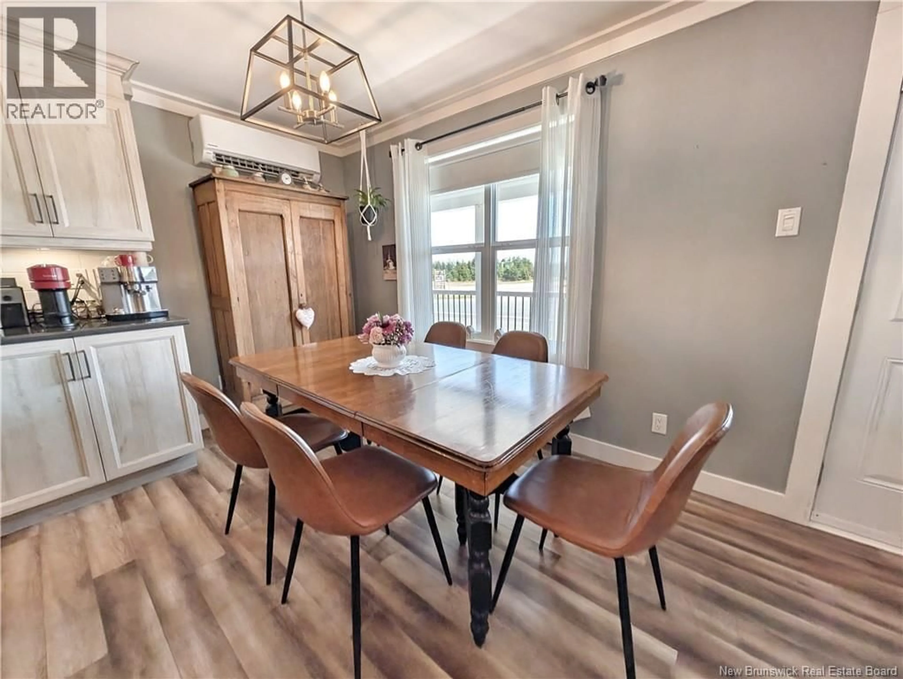 Dining room, unknown for 1037 CHEM. SAULNIER O, Saumarez New Brunswick E1X2J2