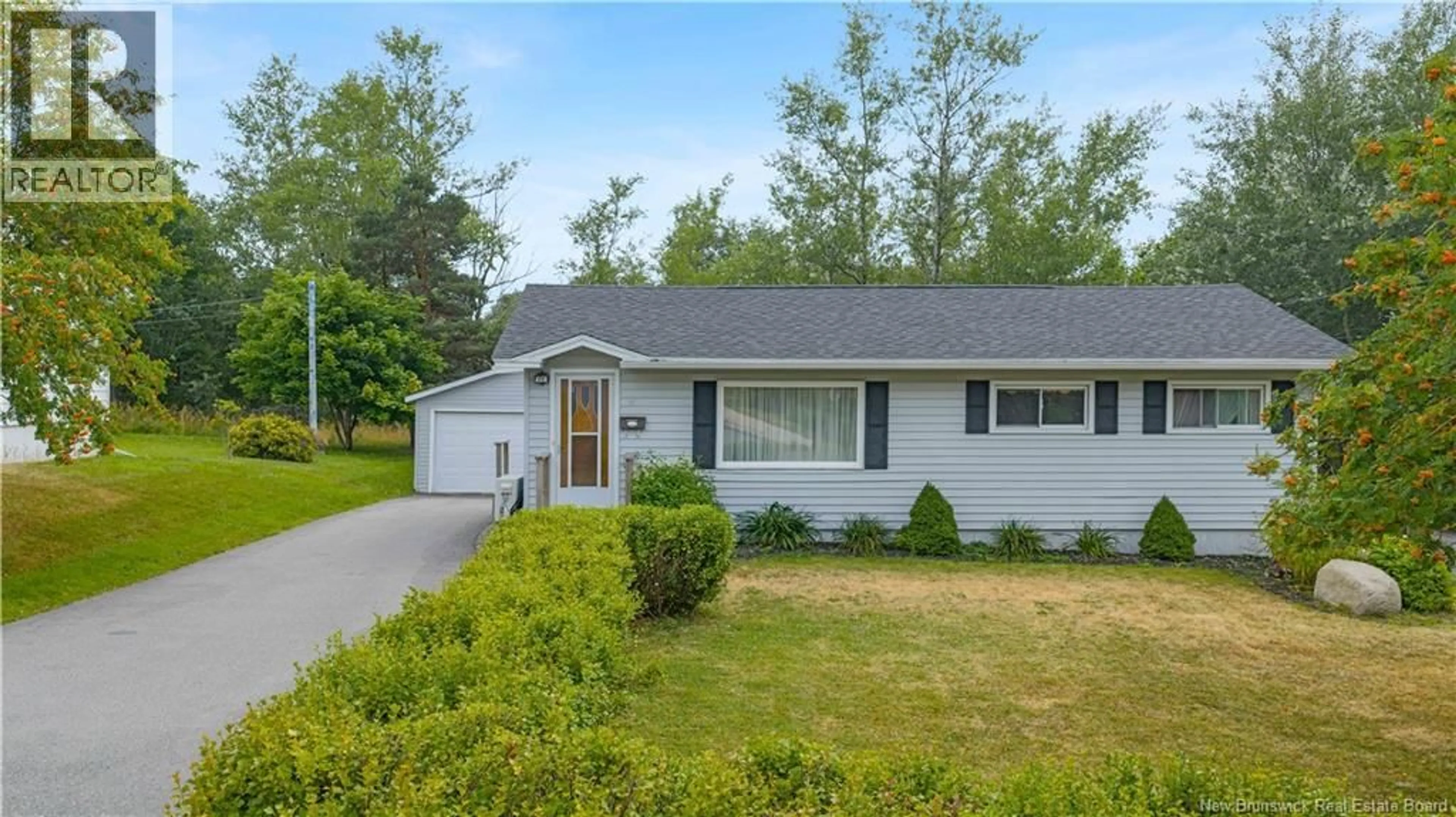 Home with vinyl exterior material, street for 59 GLENGARRY DRIVE, Saint John New Brunswick E2J2Y4