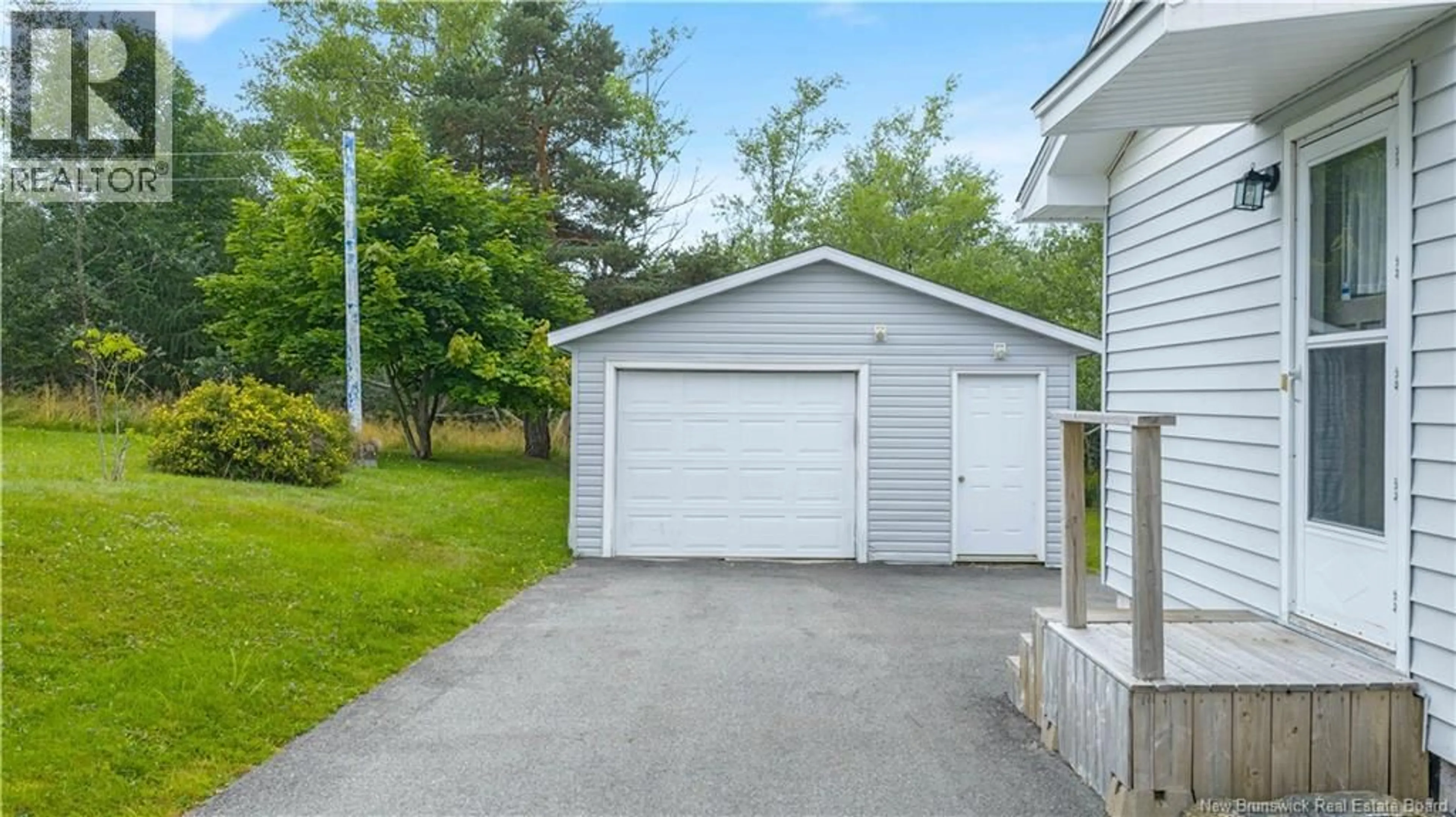 Indoor garage for 59 GLENGARRY DRIVE, Saint John New Brunswick E2J2Y4