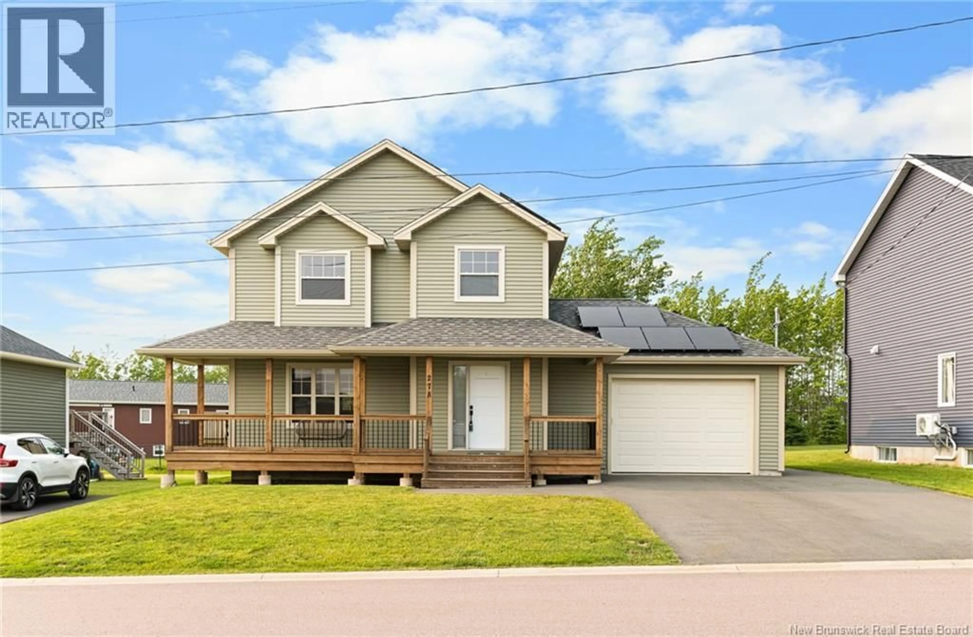 Home with vinyl exterior material, street for 278 CHATELLERAULT, Shediac New Brunswick E4P0L2