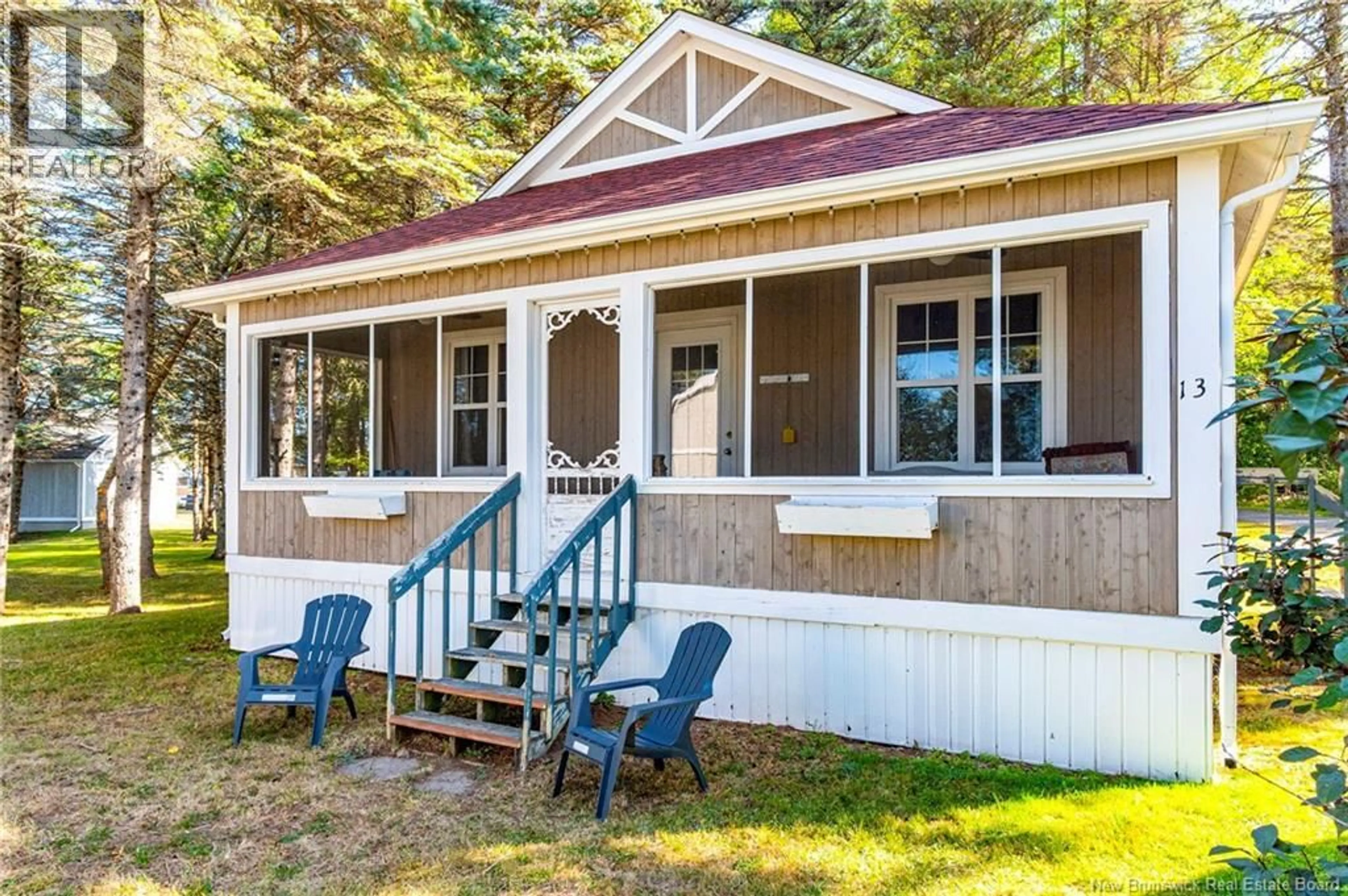 Home with vinyl exterior material, unknown for 13 - 23 ACADIE, Bouctouche New Brunswick E4S1T6