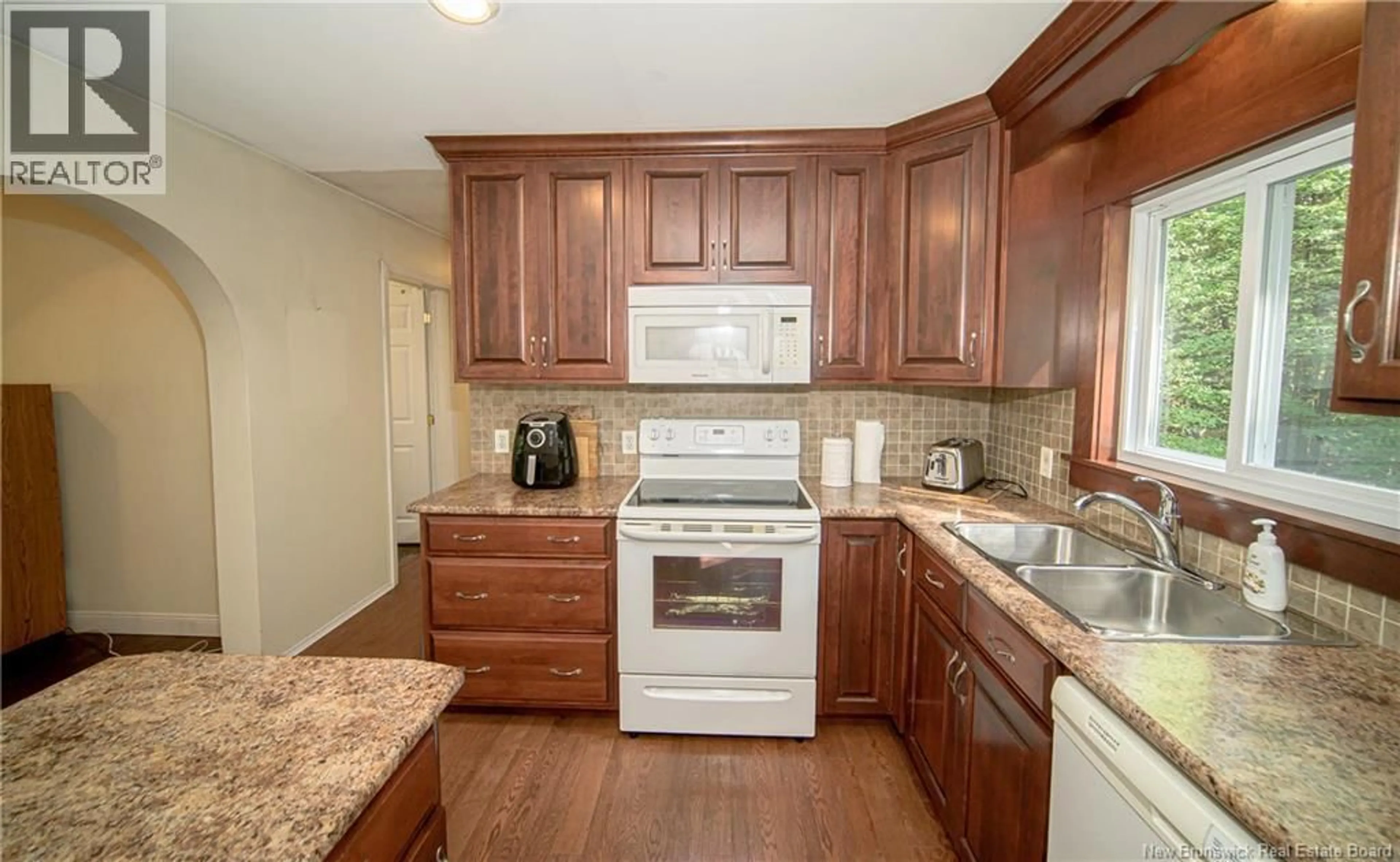Standard kitchen, ceramic/tile floor for 12 GARY DRIVE, Burton New Brunswick E2V3H2