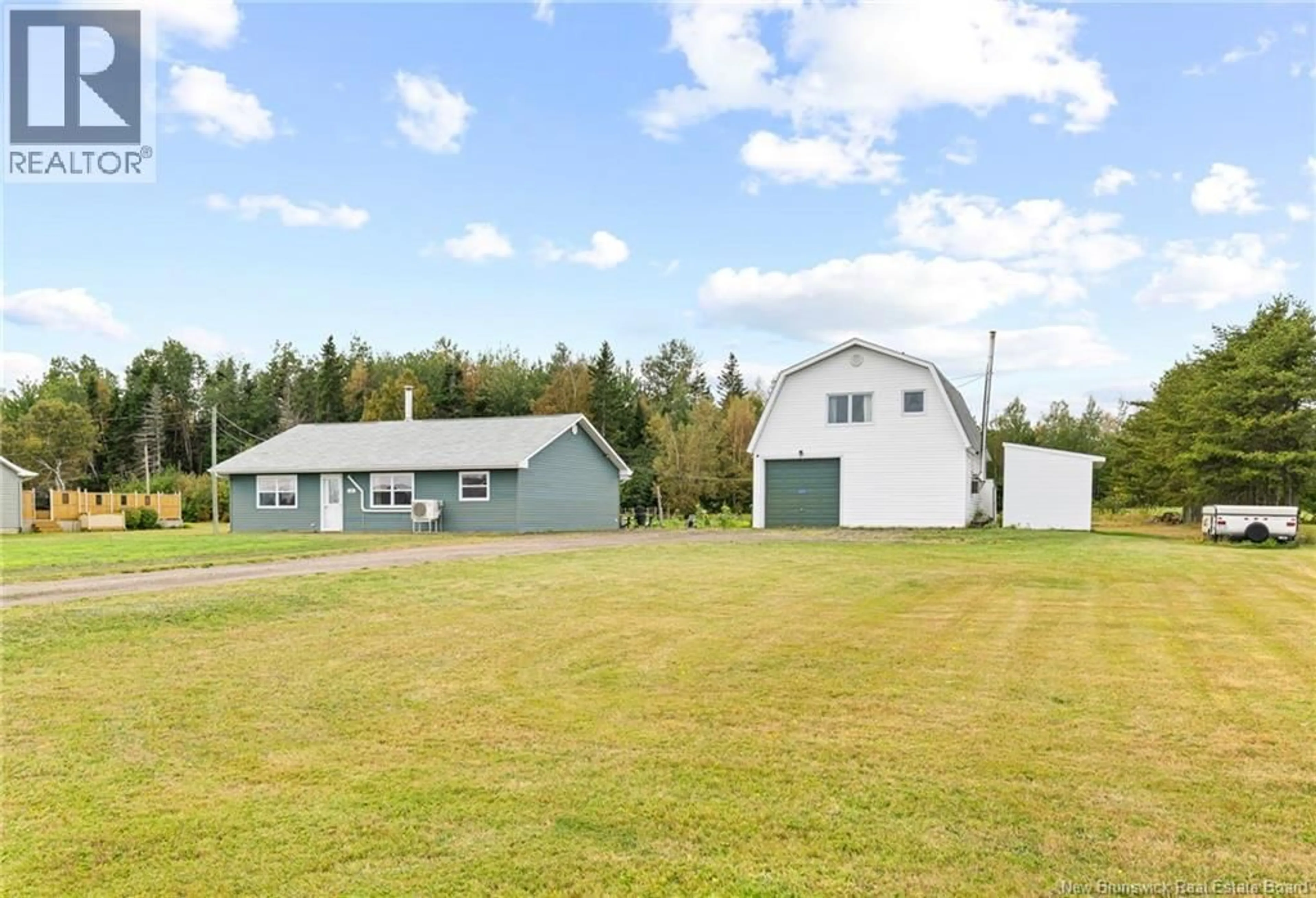 A pic from outside/outdoor area/front of a property/back of a property/a pic from drone, building for 225 ABOUJAGANE, Aboujagane New Brunswick E4P5L8