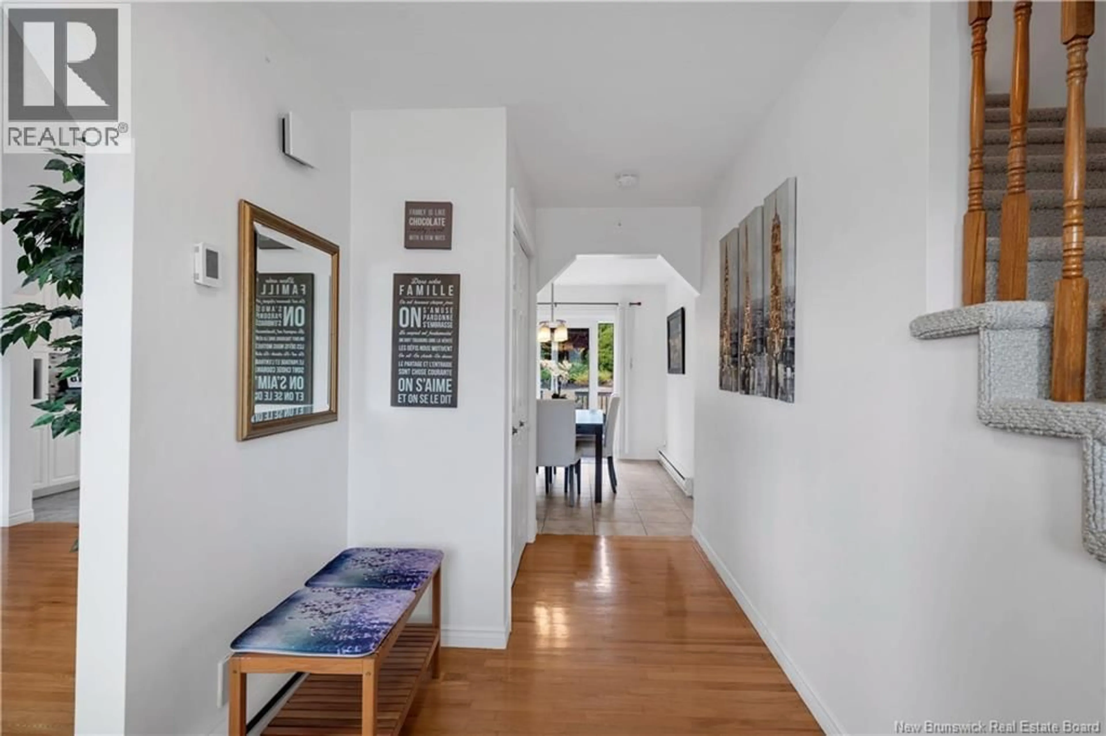 Indoor foyer for 409 GASPE STREET, Dieppe New Brunswick E1A6V8