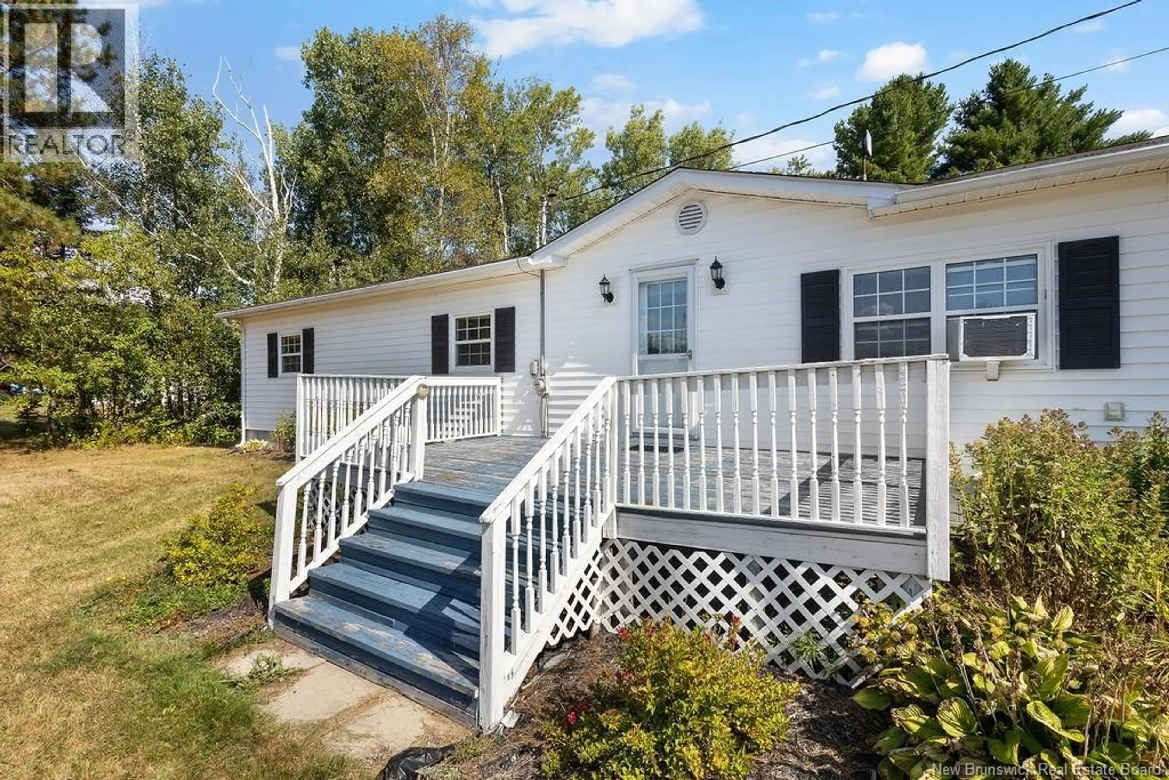 Home with vinyl exterior material, unknown for 10543 126 ROUTE, Acadie Siding New Brunswick E4Y2L3