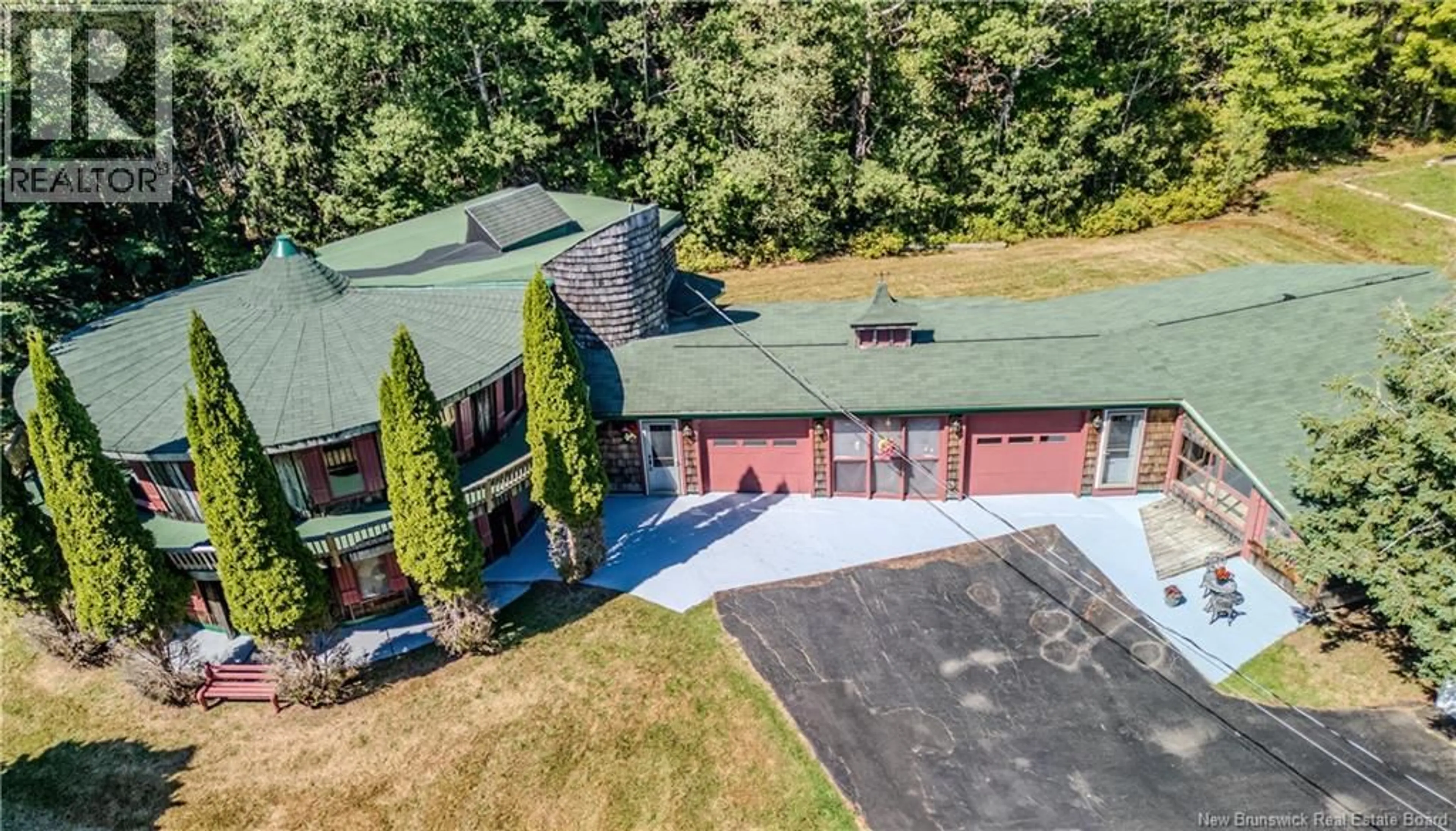 A pic from outside/outdoor area/front of a property/back of a property/a pic from drone, unknown for 60 WHITE SETTLEMENT ROAD, Cocagne New Brunswick E4R3P3