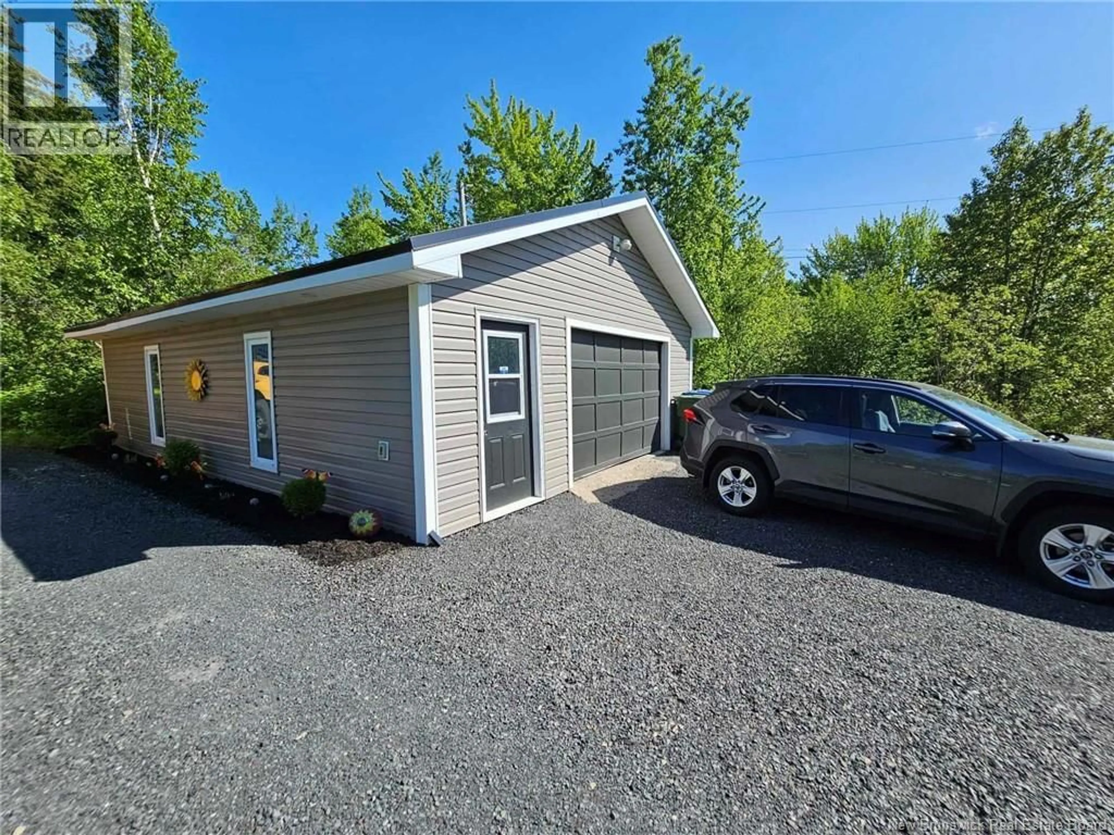 Indoor garage for 267 CHAMBERLAIN SETTLEMENT, Chamberlain Settlement New Brunswick E2A6G9