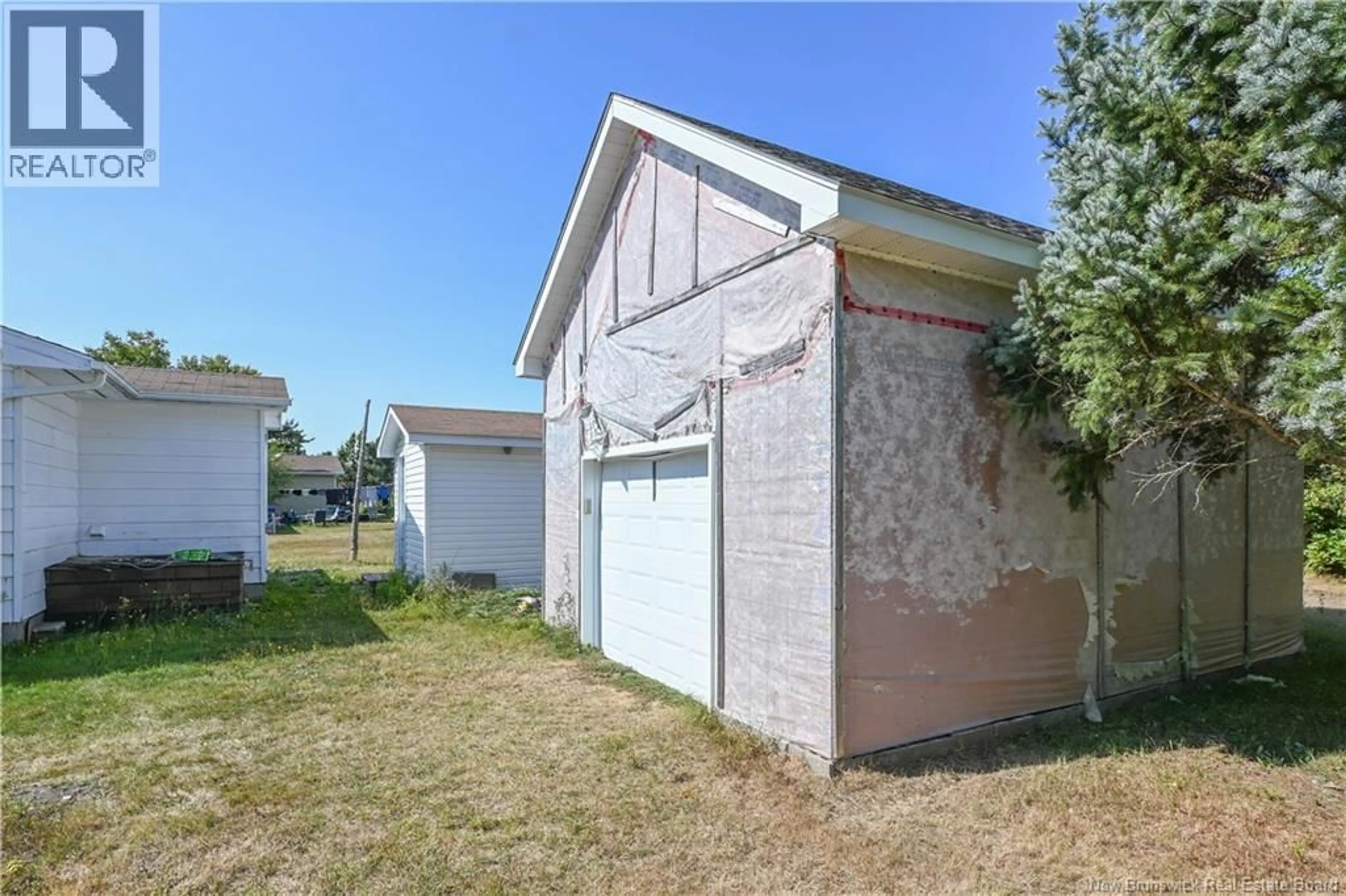 Shed for 1651 CHATILLON STREET, Maisonnette New Brunswick E8N1T1