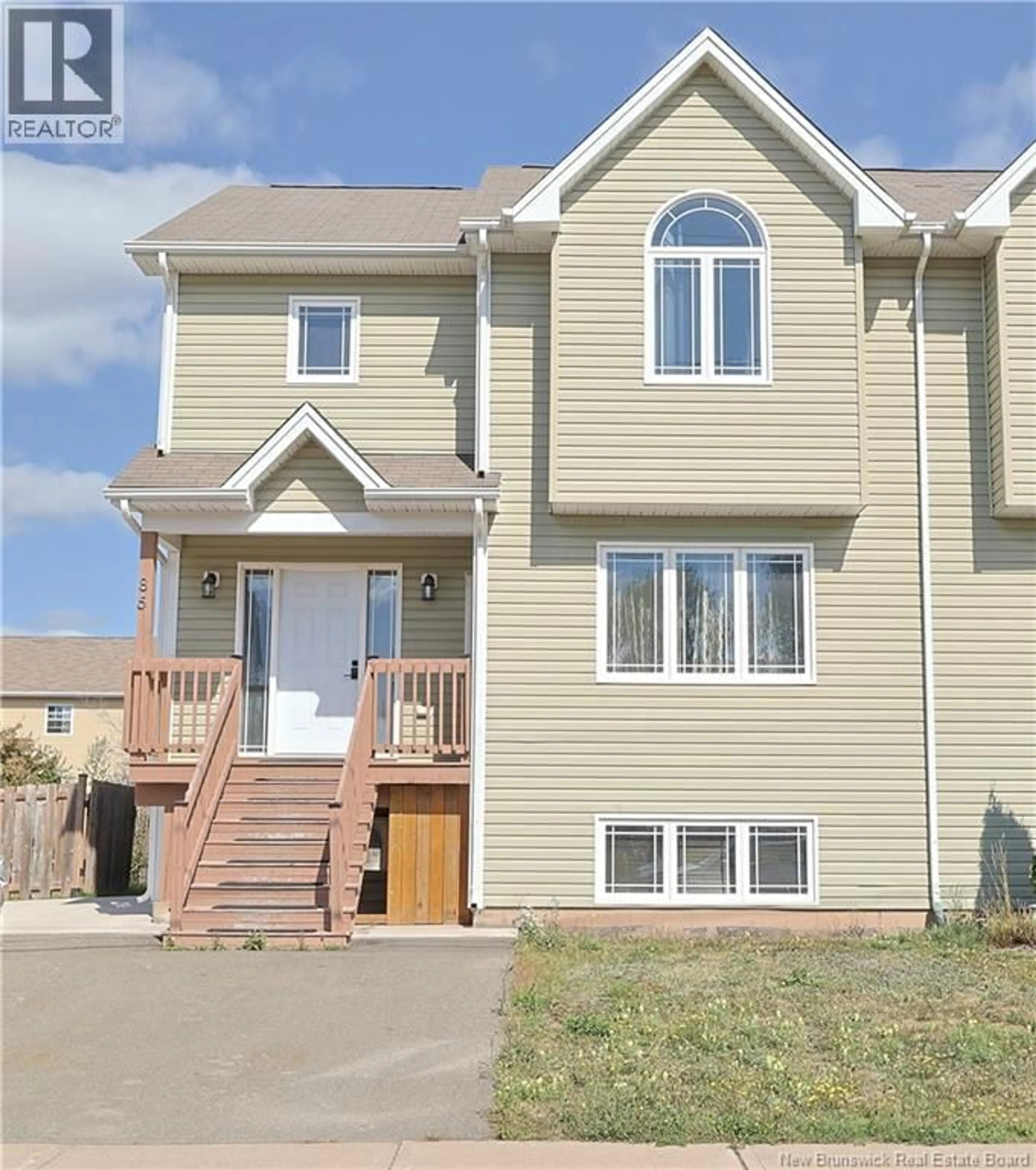 Home with vinyl exterior material, street for 85 CORIANDER, Moncton New Brunswick E1G0E1