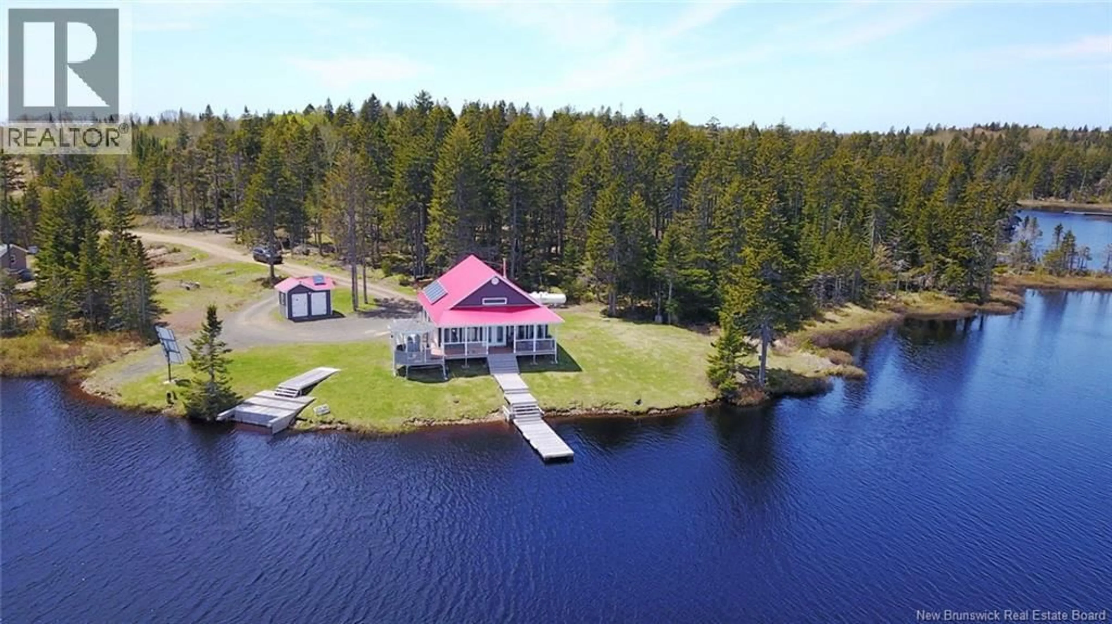 A pic from outside/outdoor area/front of a property/back of a property/a pic from drone, water/lake/river/ocean view for CRABBE ROAD, Grand Manan New Brunswick E5G4C8