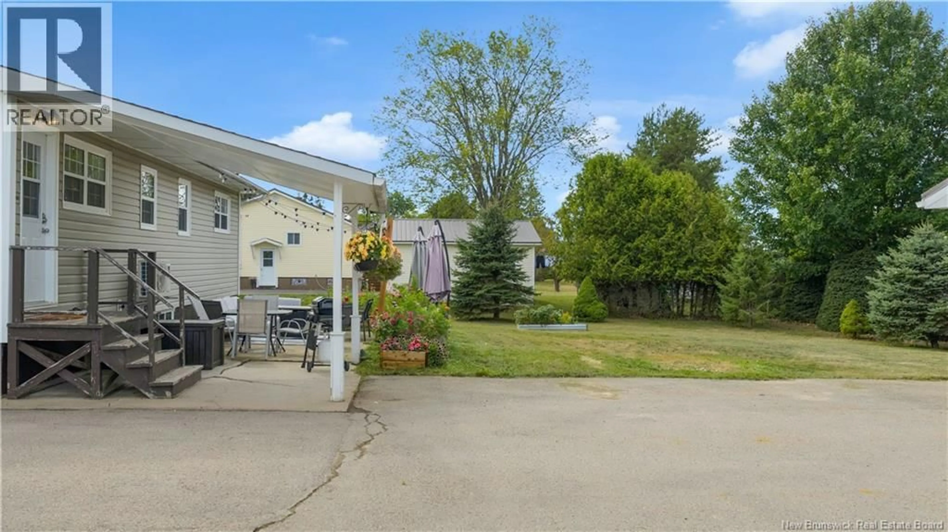 Patio, street for 1308 POST ROAD, Sussex Corner New Brunswick E4E2V5