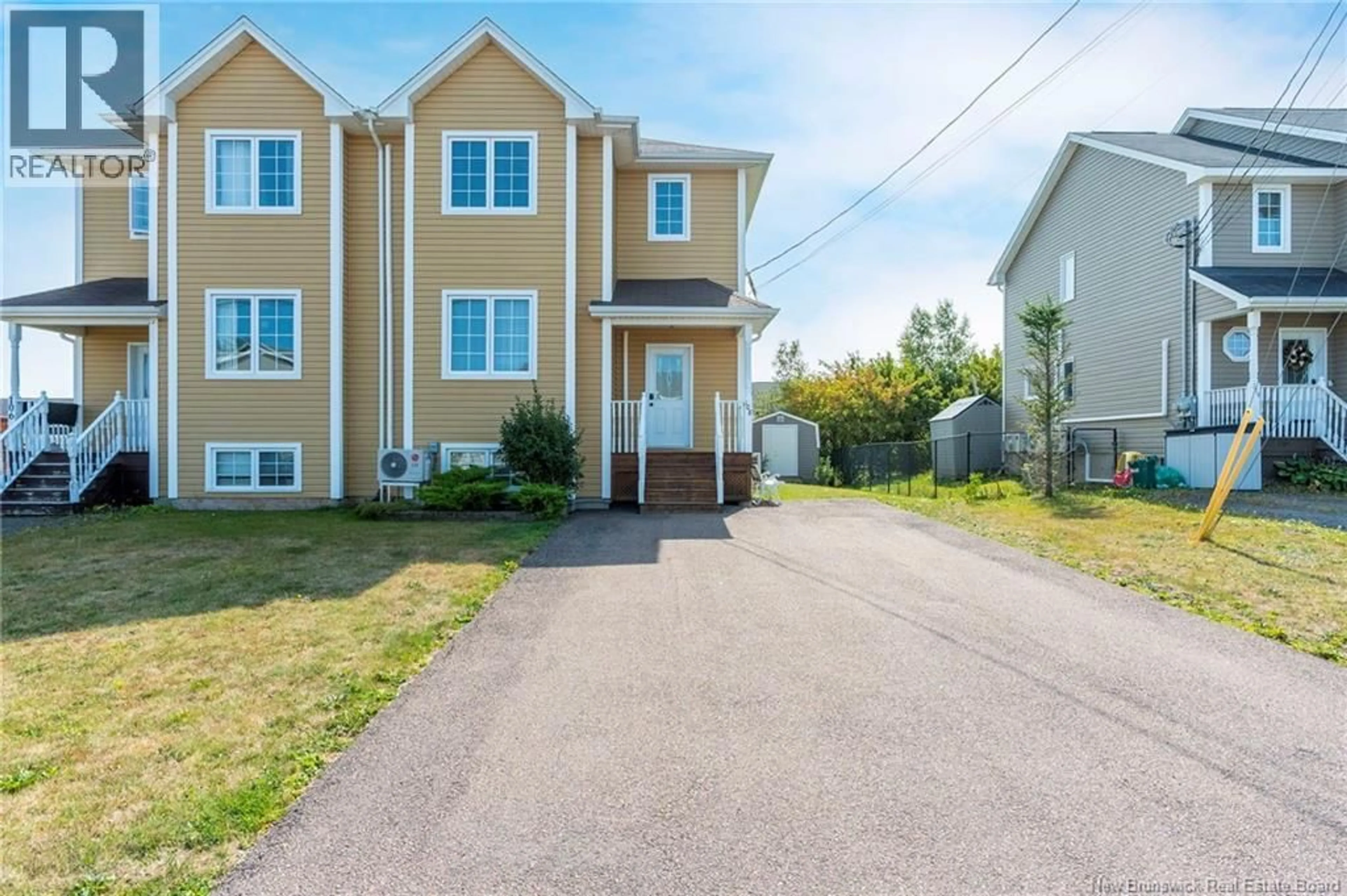 Home with vinyl exterior material, street for 108 RAINFORD COURT, Moncton New Brunswick E1G0T4