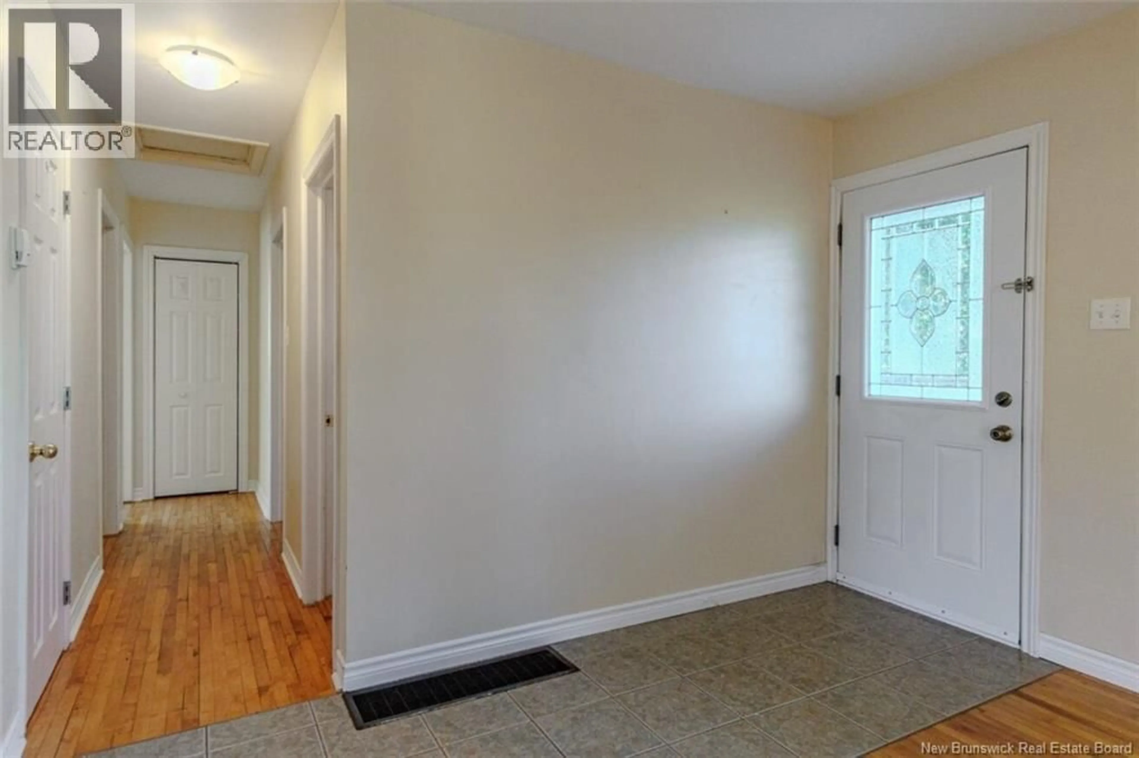 Unknown for 6 ANN STREET, Saint John New Brunswick E2J3R2