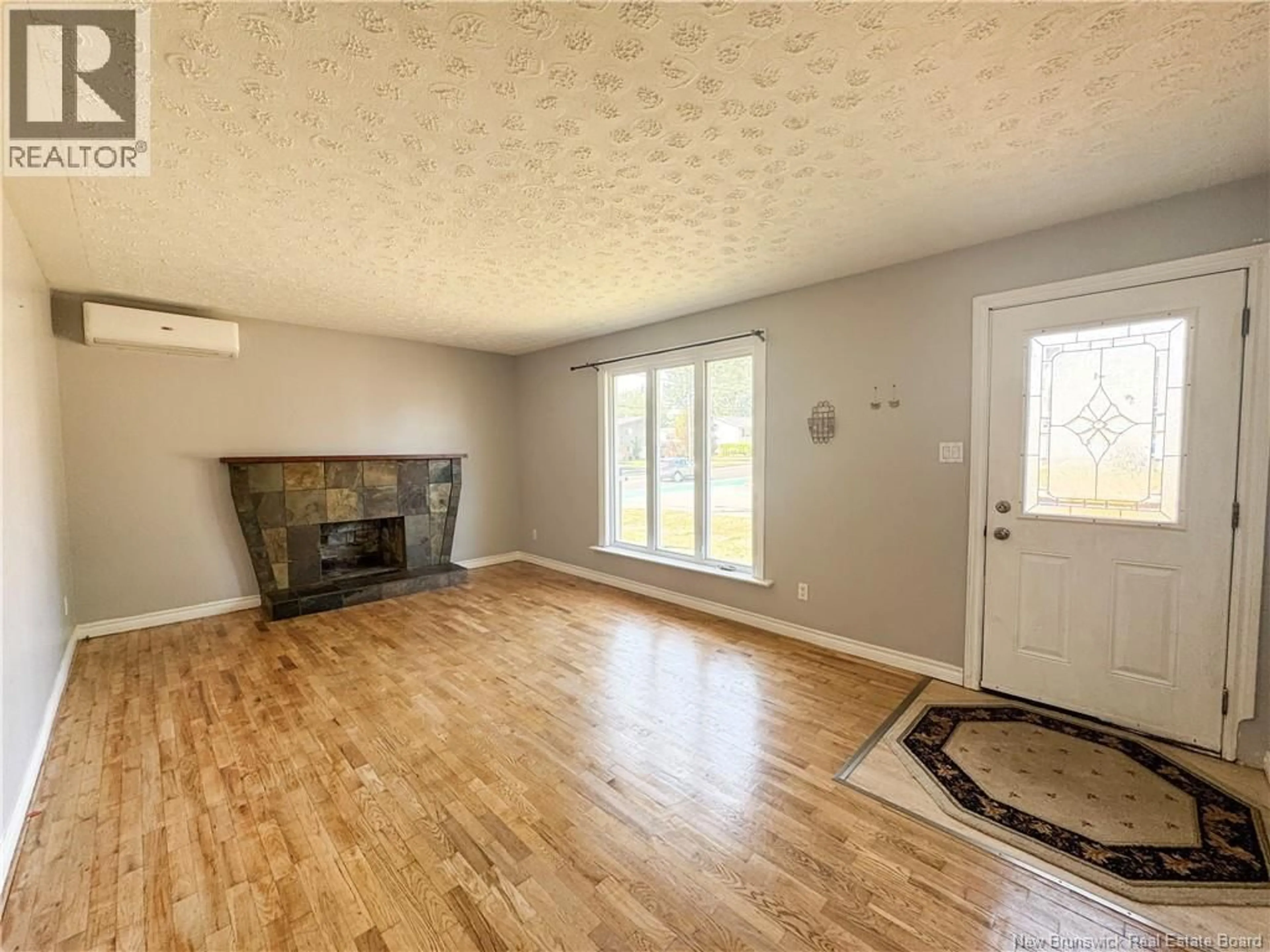 A pic of a room for 7 CARL STREET, Moncton New Brunswick E1A3R6