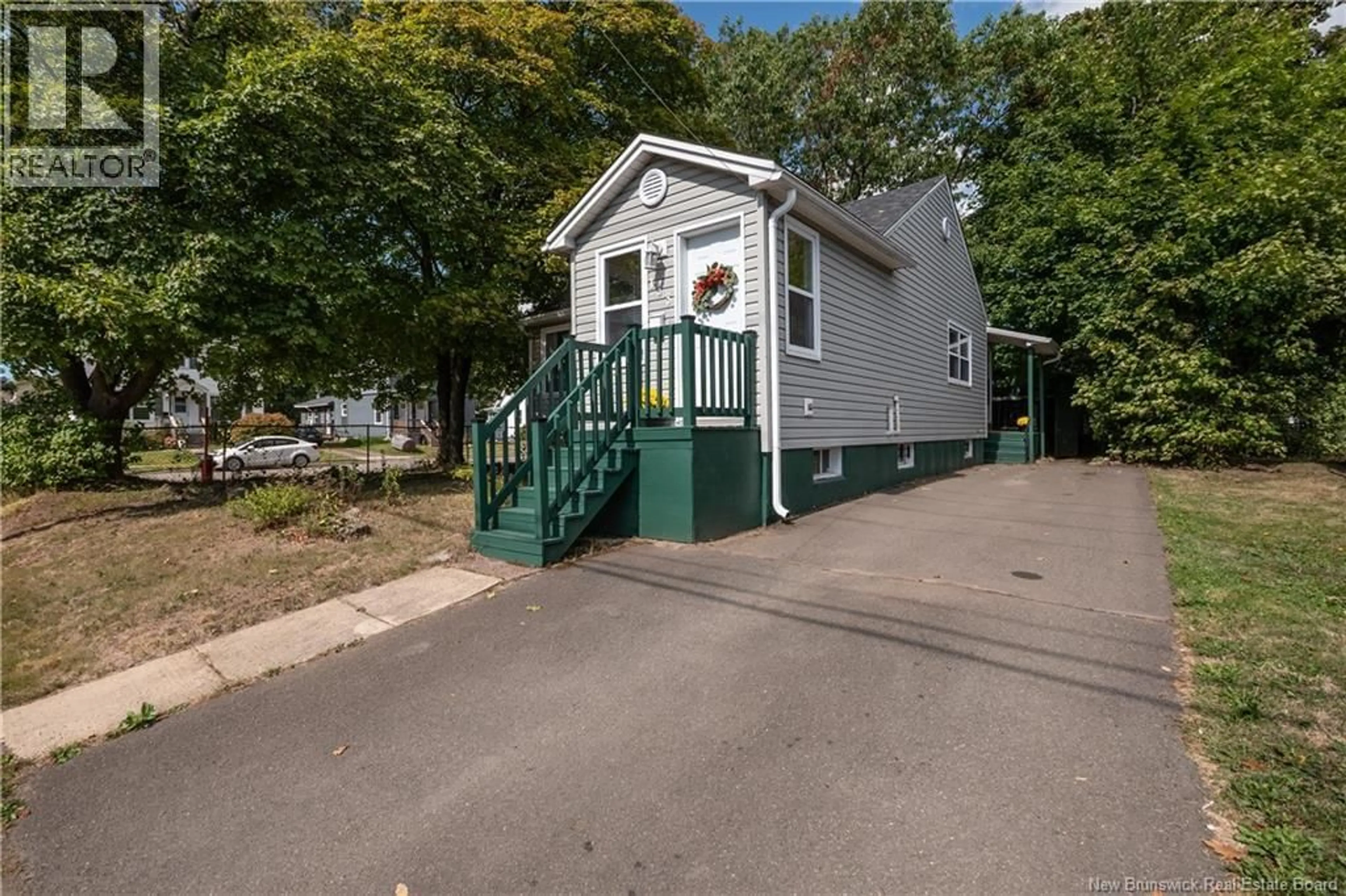 Home with vinyl exterior material, street for 133 SHERRARD AVENUE, Moncton New Brunswick E1C3K4
