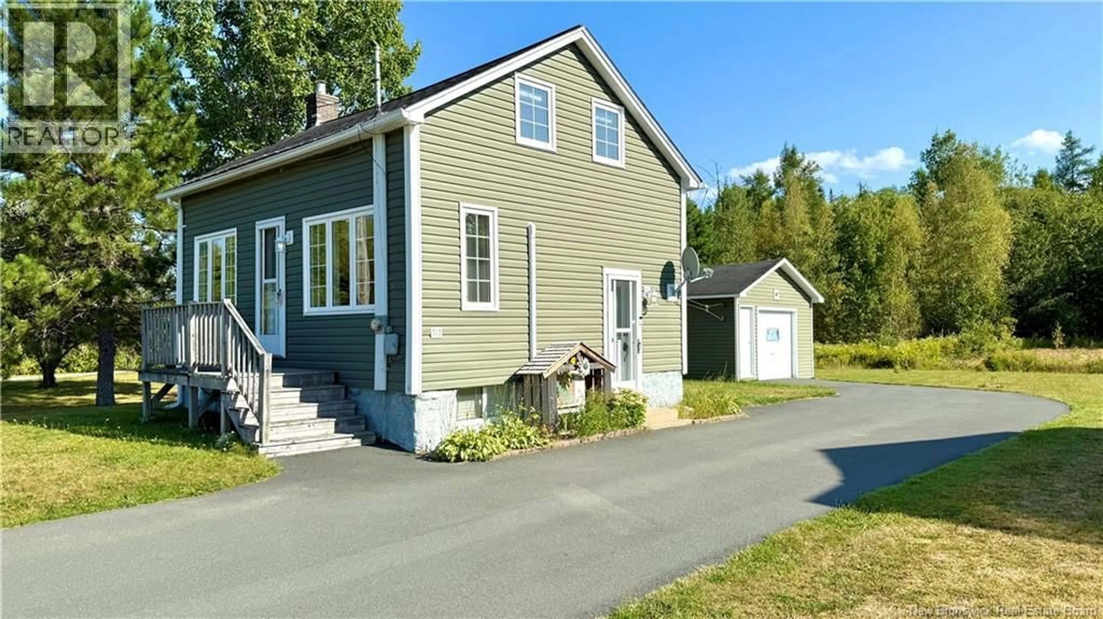 Home with vinyl exterior material, street for 116 RUE DE L'ECOLE, Rogersville New Brunswick E4Y1V7
