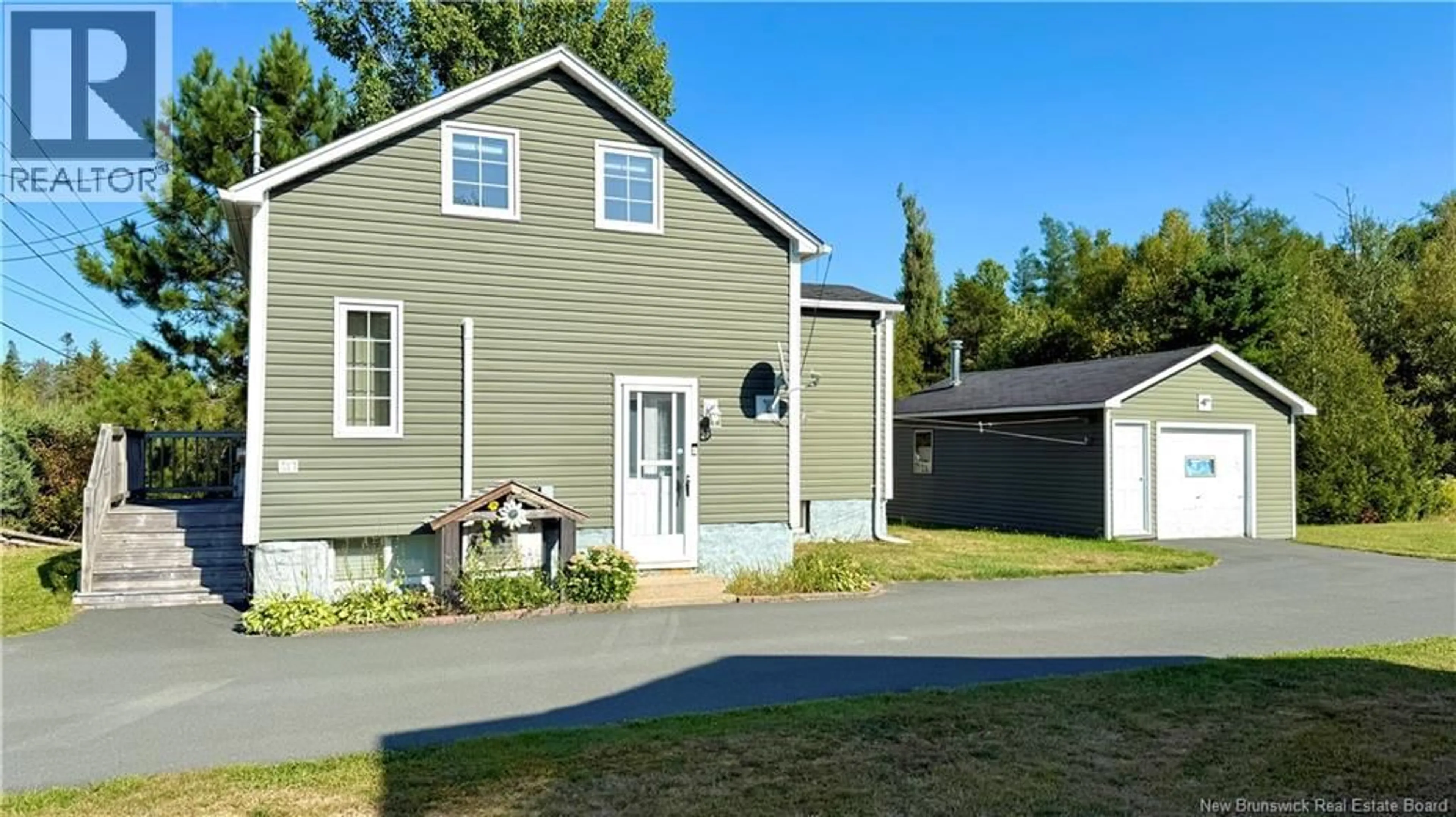 Home with vinyl exterior material, street for 116 RUE DE L'ECOLE, Rogersville New Brunswick E4Y1V7