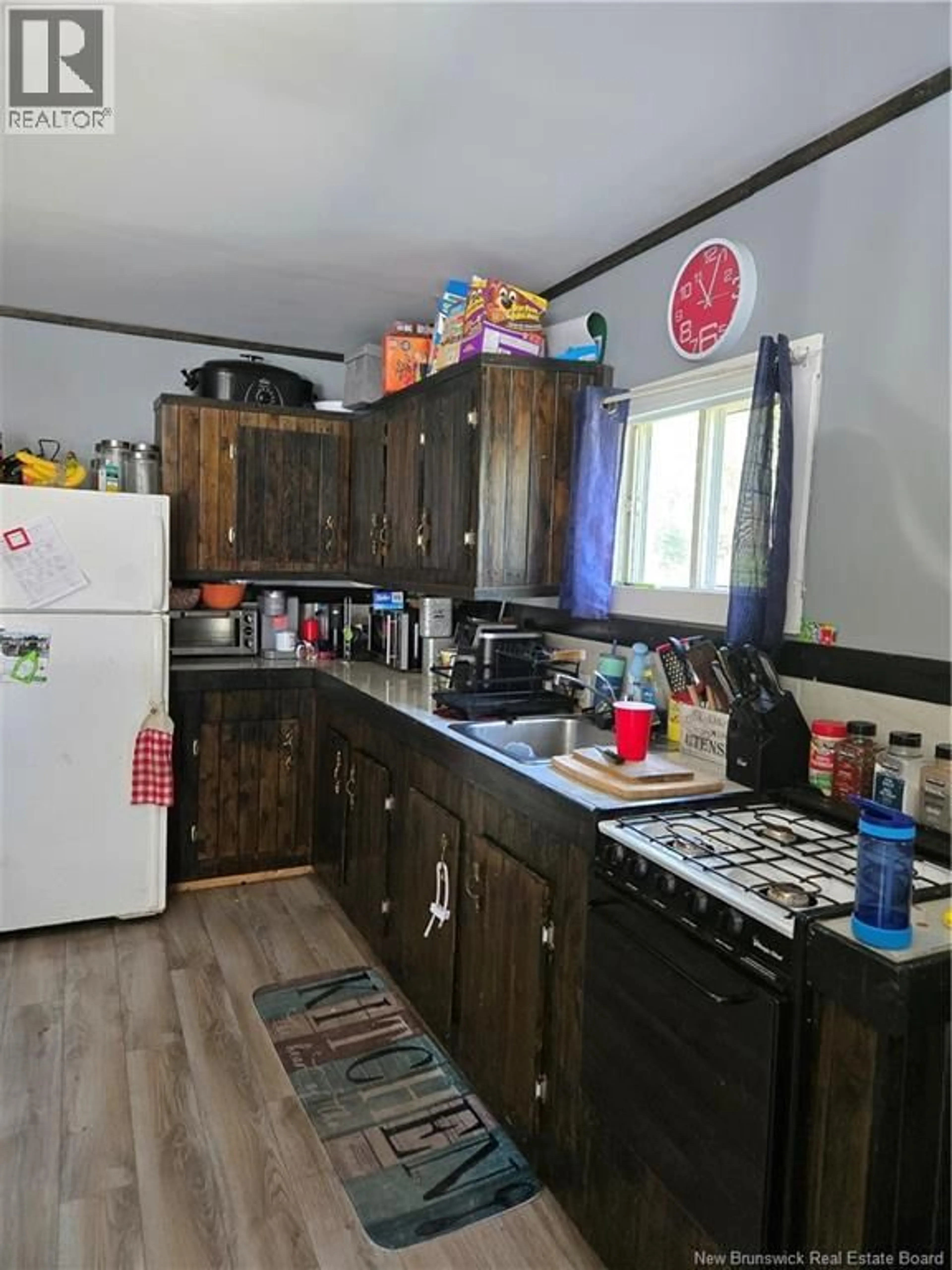 Standard kitchen, unknown for 445 POST ROAD, Iron Bound Cove New Brunswick E4A1S7
