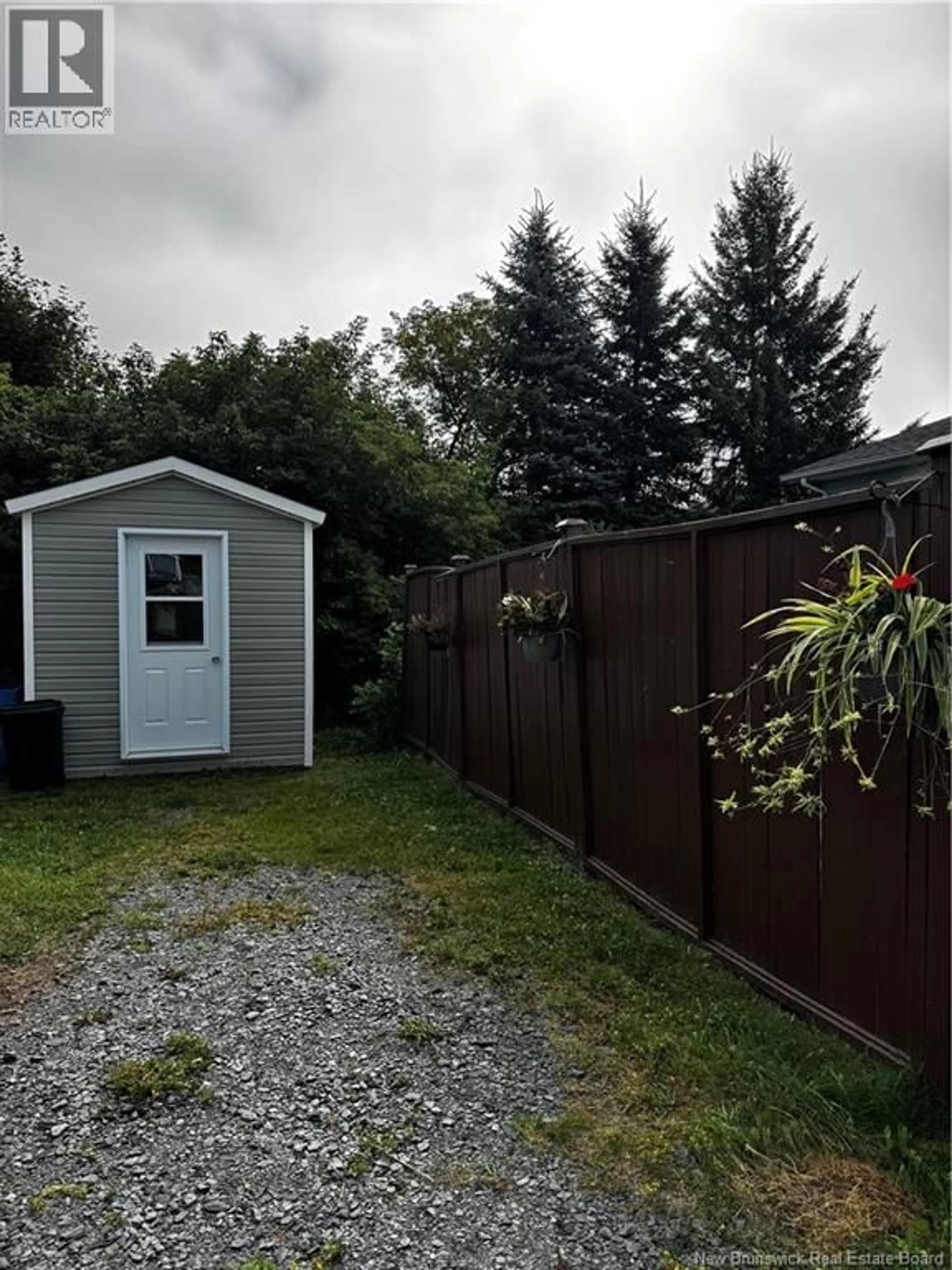 Shed for 71 21E AVENUE, Edmundston New Brunswick E3V2C2