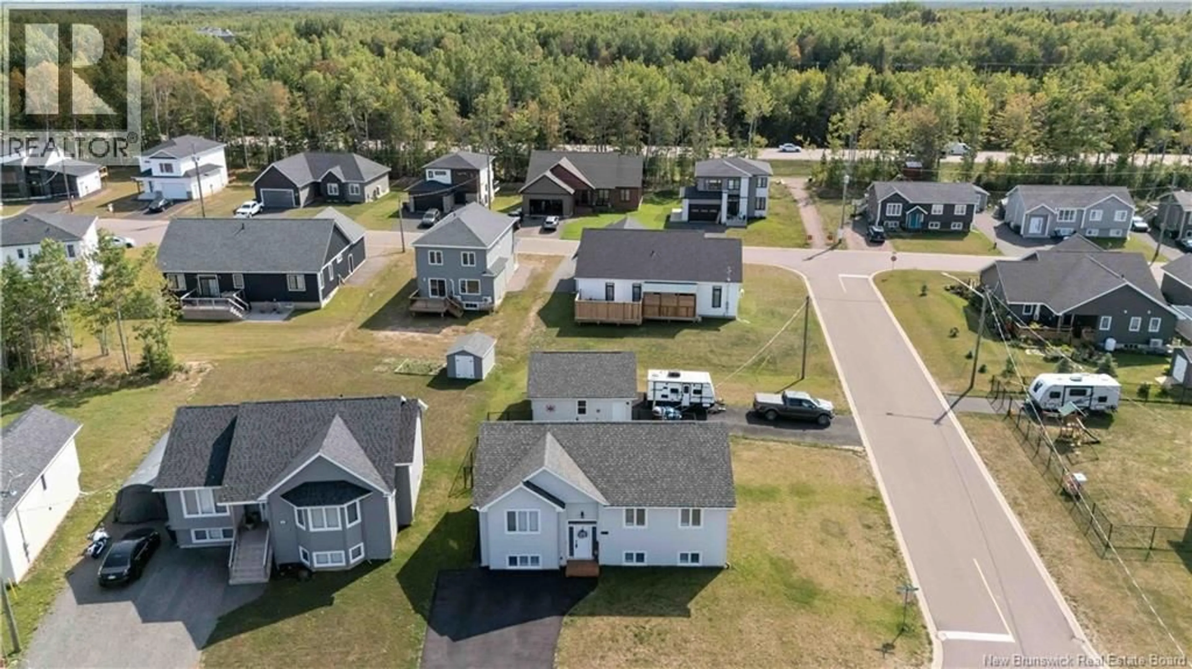 A pic from outside/outdoor area/front of a property/back of a property/a pic from drone, street for 283 CHATELLERAULT, Shediac New Brunswick E4P0L3