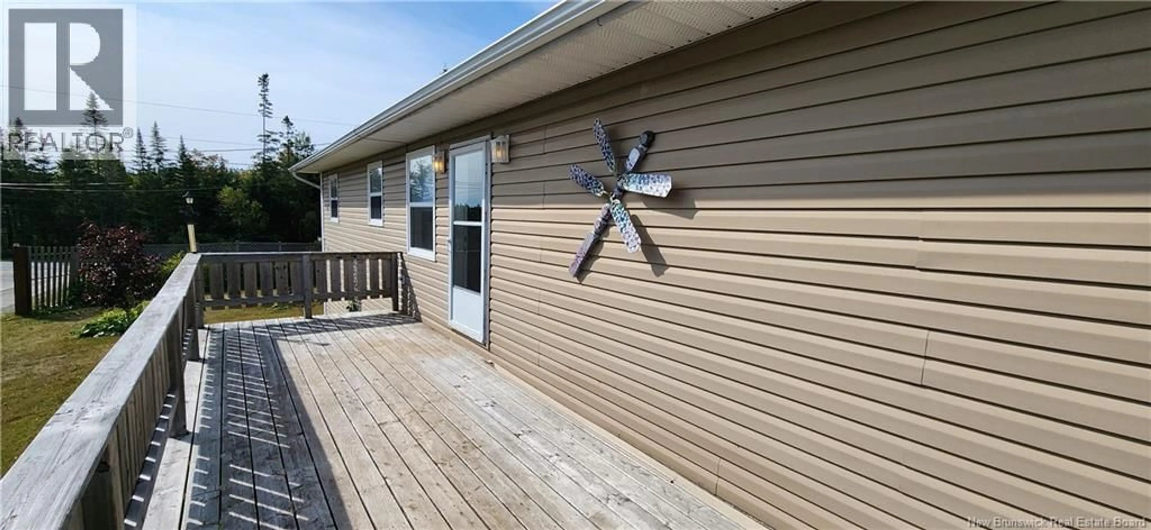Home with vinyl exterior material, building for 5 SHERWOOD ROAD, Prince Of Wales New Brunswick E5J2K8