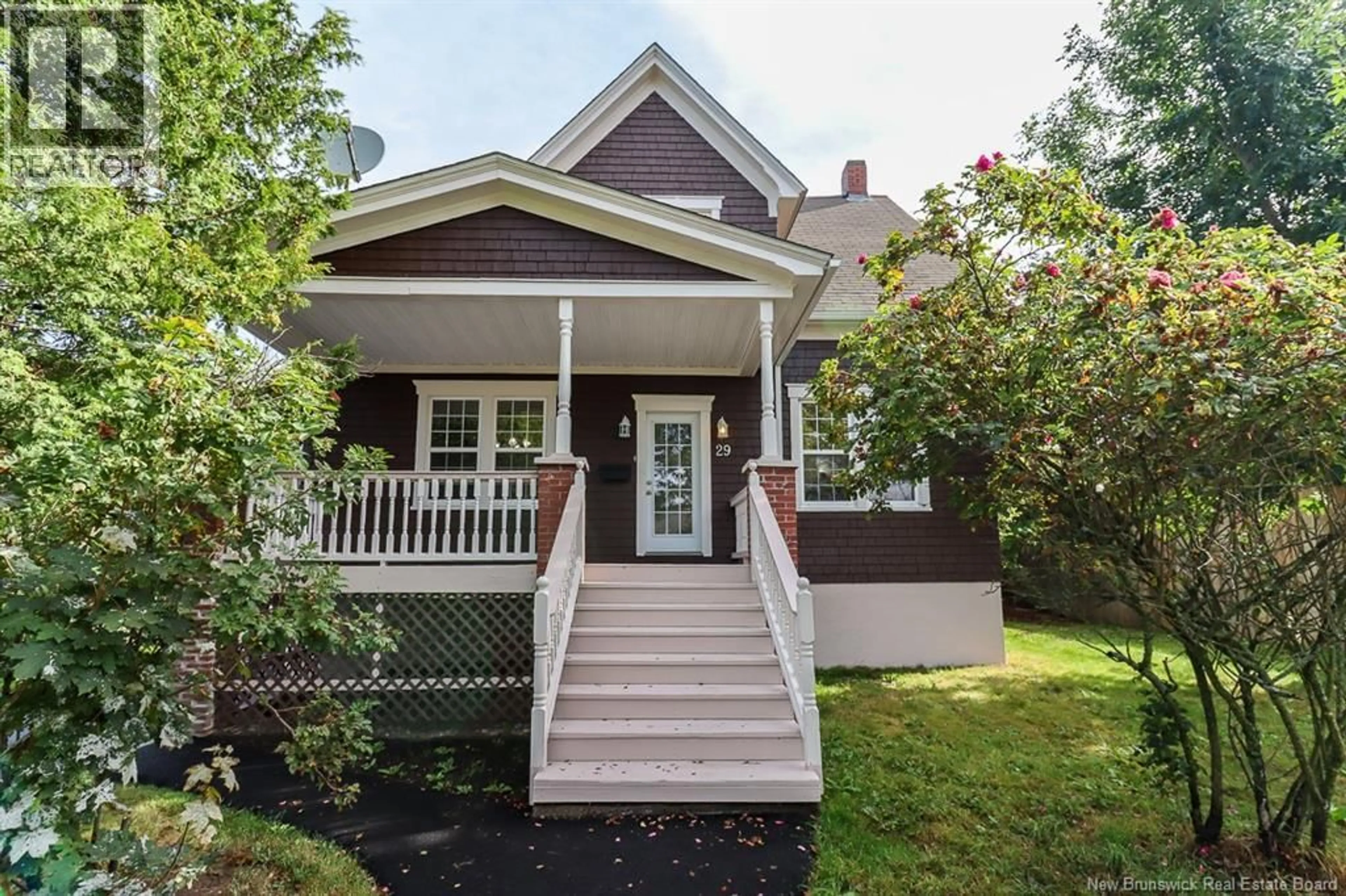 Home with vinyl exterior material, street for 29 BELGRAVE STREET, Saint John New Brunswick E2J1C5